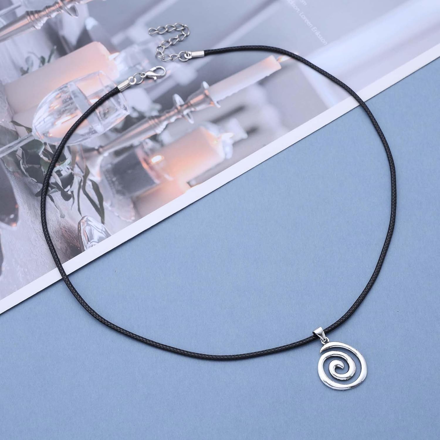 Vintage Square Pendant Necklace Leather Rope Choker Necklace Black Leather Cord Necklace Geometry Hollow Square Necklace Spiral Swirl Necklace Chain - Image 3