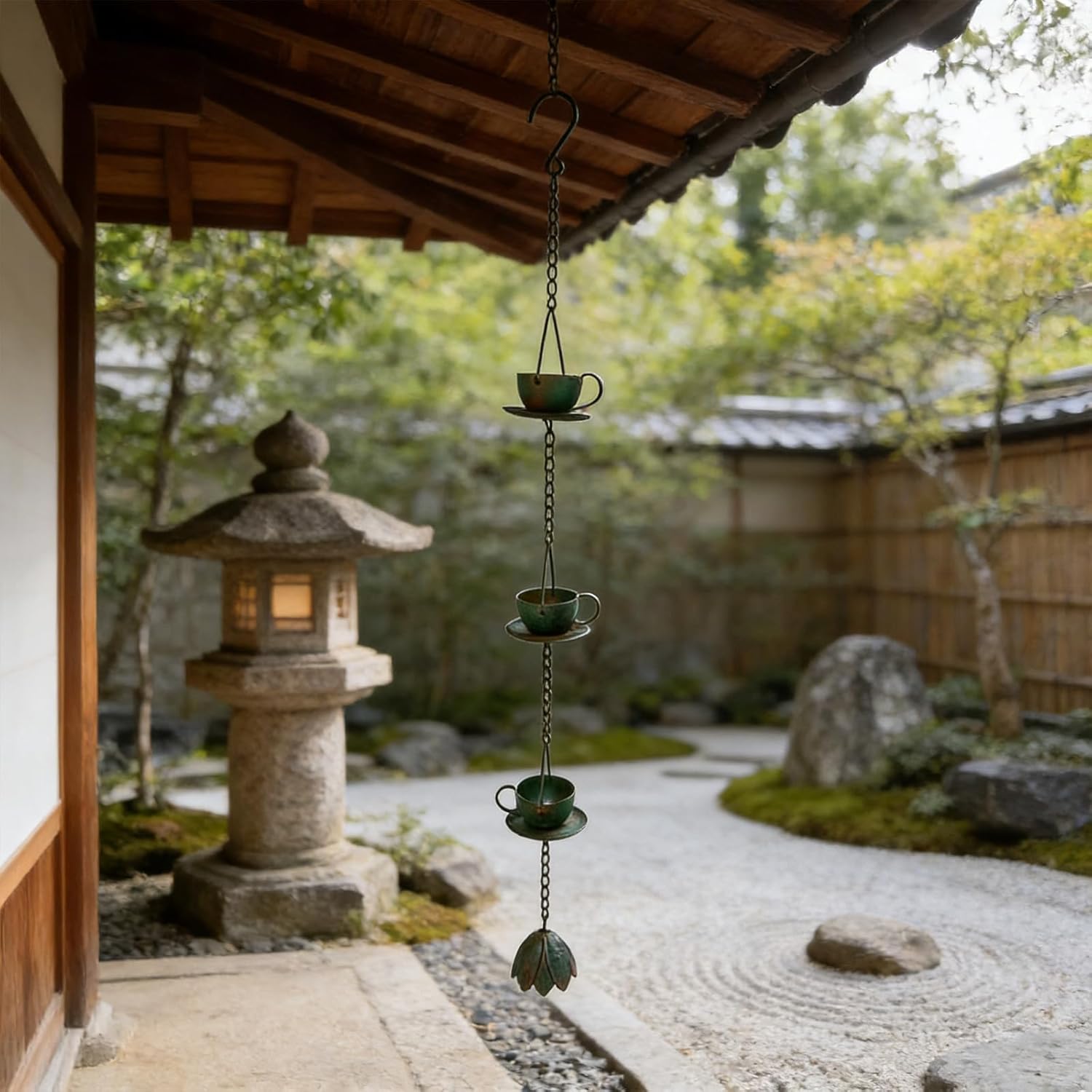 Heavy Iron Decorative Cup Rain Chain Traditional Rainwater Extensions for Practical and Attractive Outside Use Iron Rain Chain