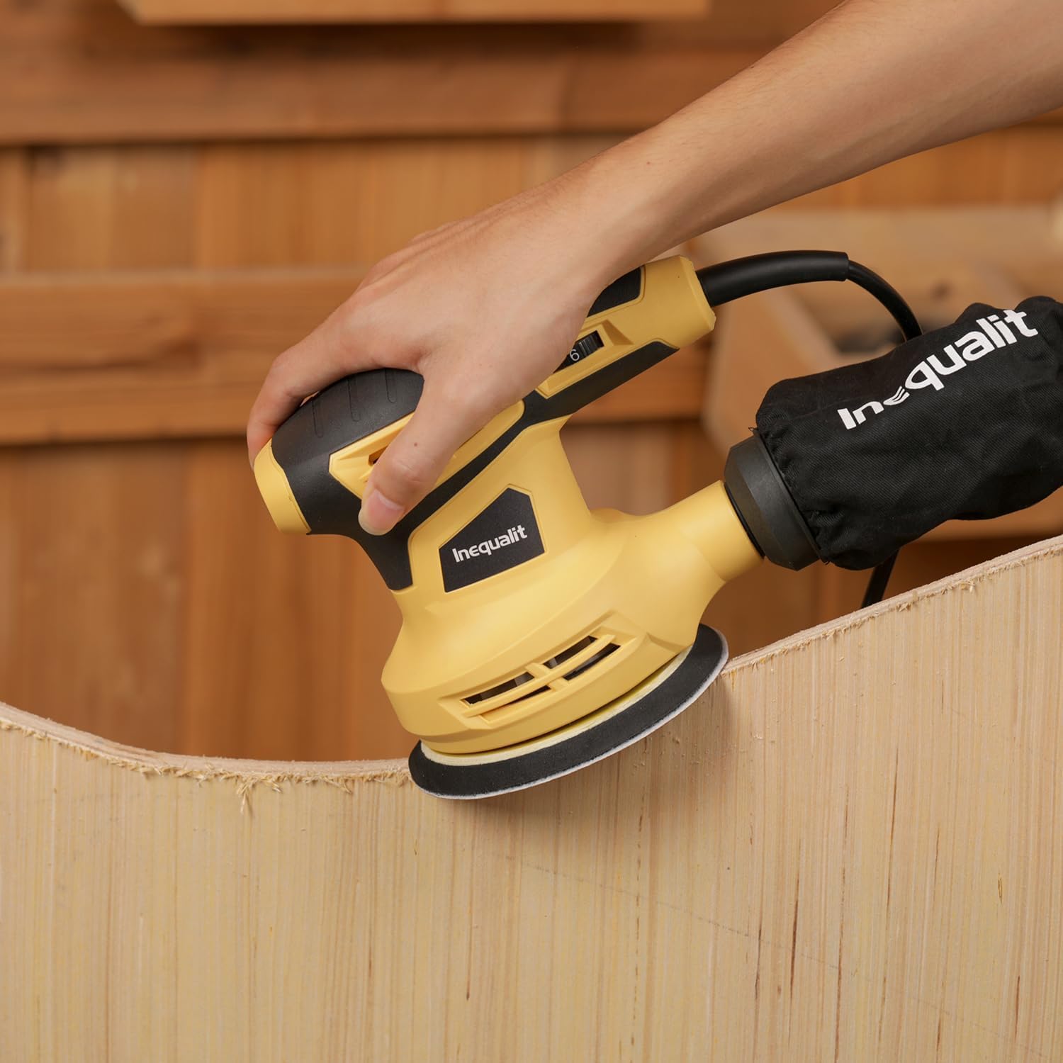 Ponceuse Orbitale Excentrique 280W, Inequalit Ponceuse Excentrique à 6 Vitesses (13000RPM),pour Surfaces en Bois et Acier,Collecteur de Poussière,Inclus Papier Abrasif 15 Pièces 125 mm,Jaune