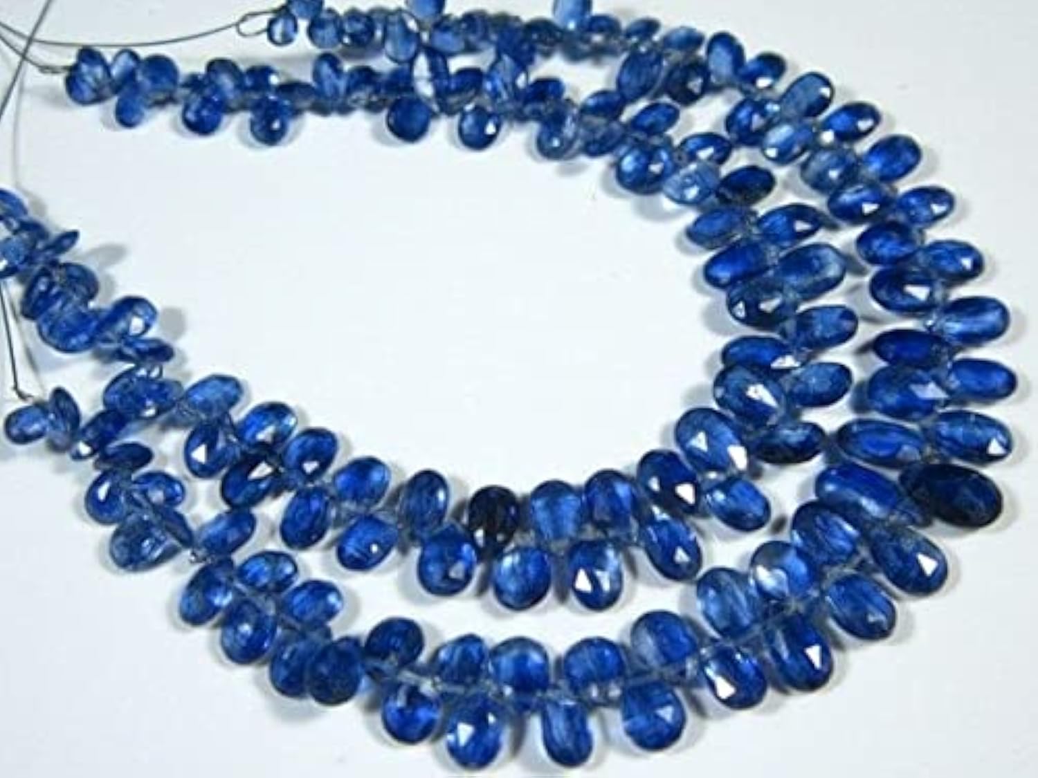 Kyanite perles briolettes facettées en fil de 7 pouces pour création de bijoux DIY