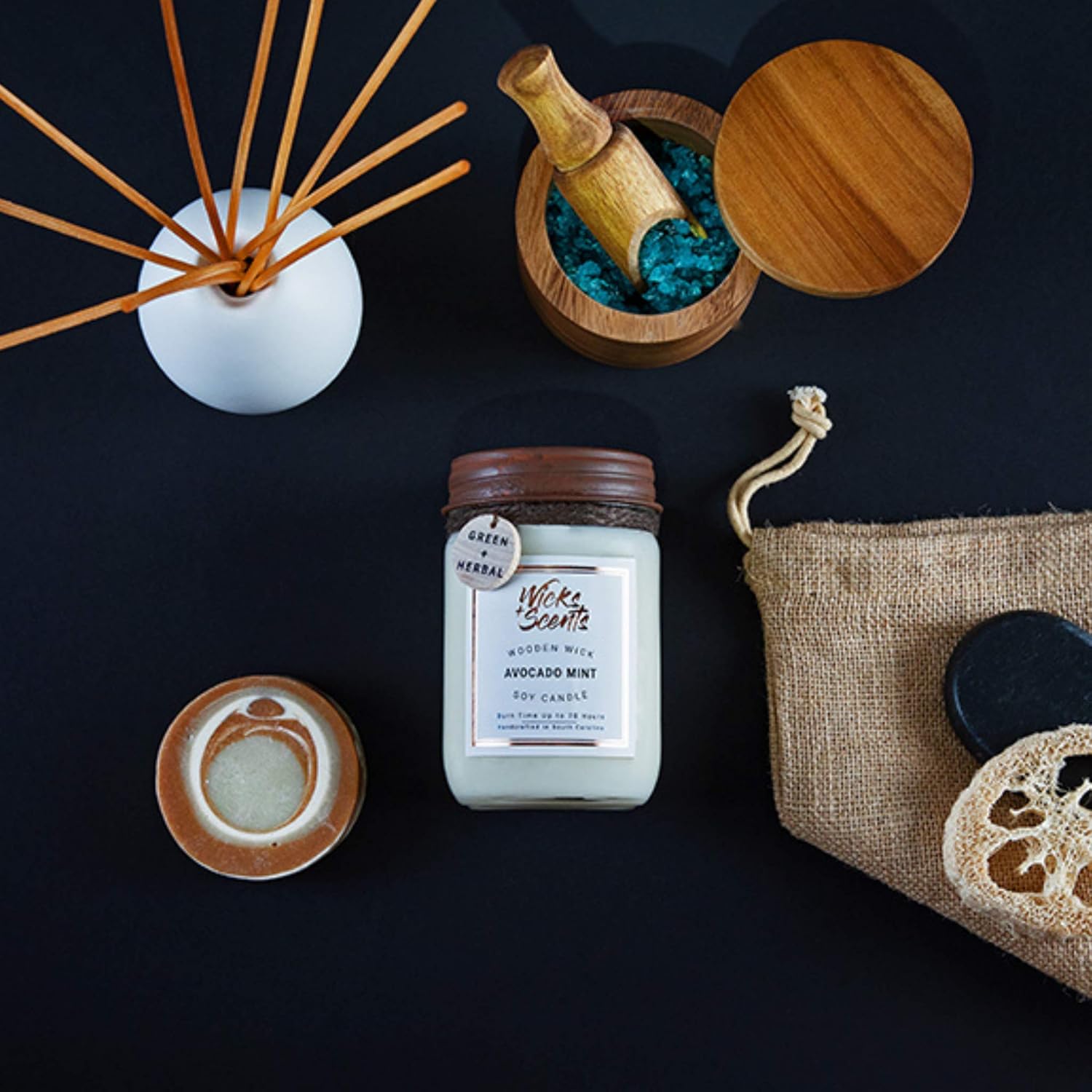 Avocado Mint Wooden Wick Soy Candle, Spa-Scented Fragrance