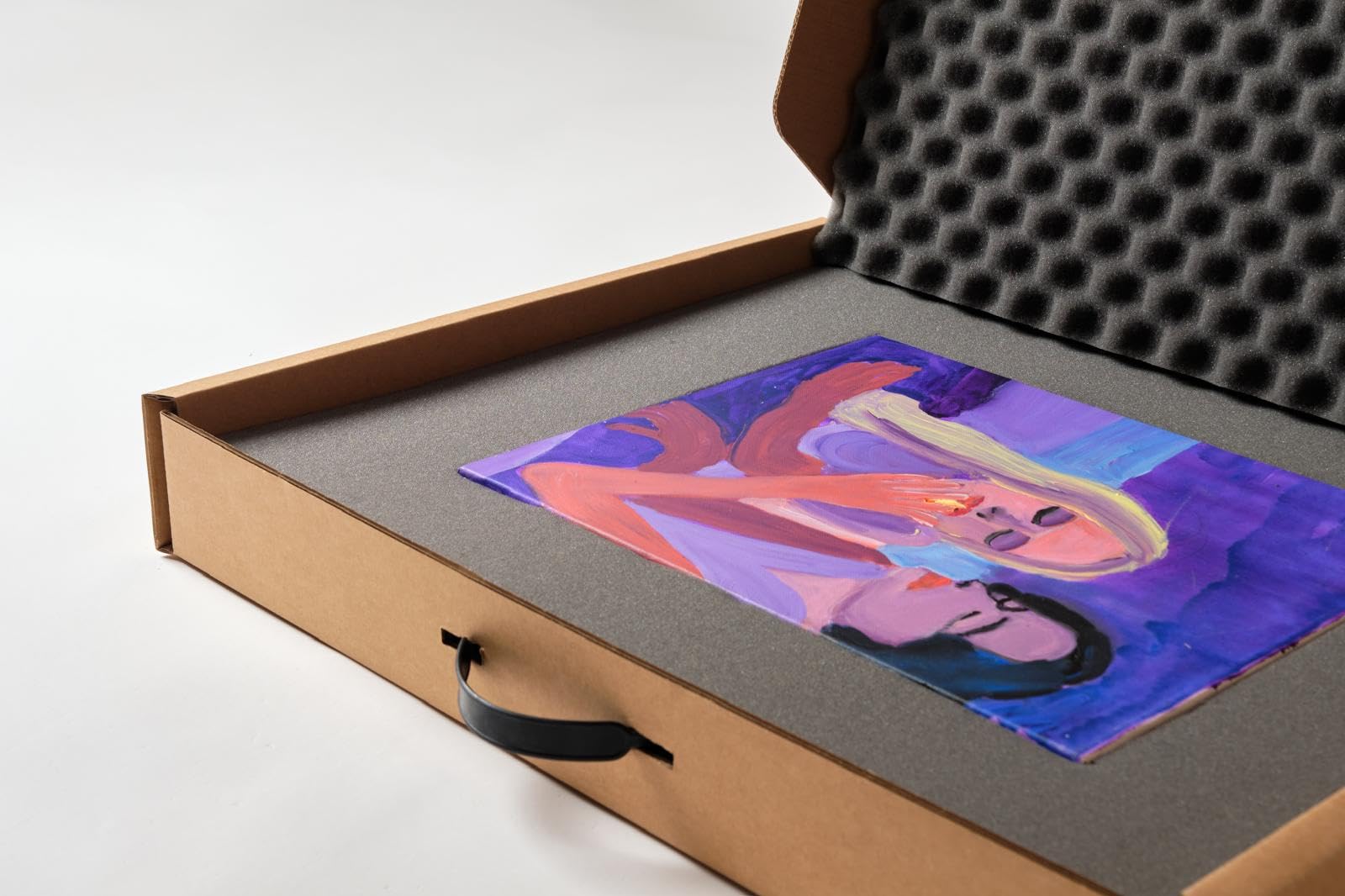 CAJA ESPECIAL DE CARTÓN Y ESPUMA PARA ENVÍO DE CUADROS, ARTMORM01