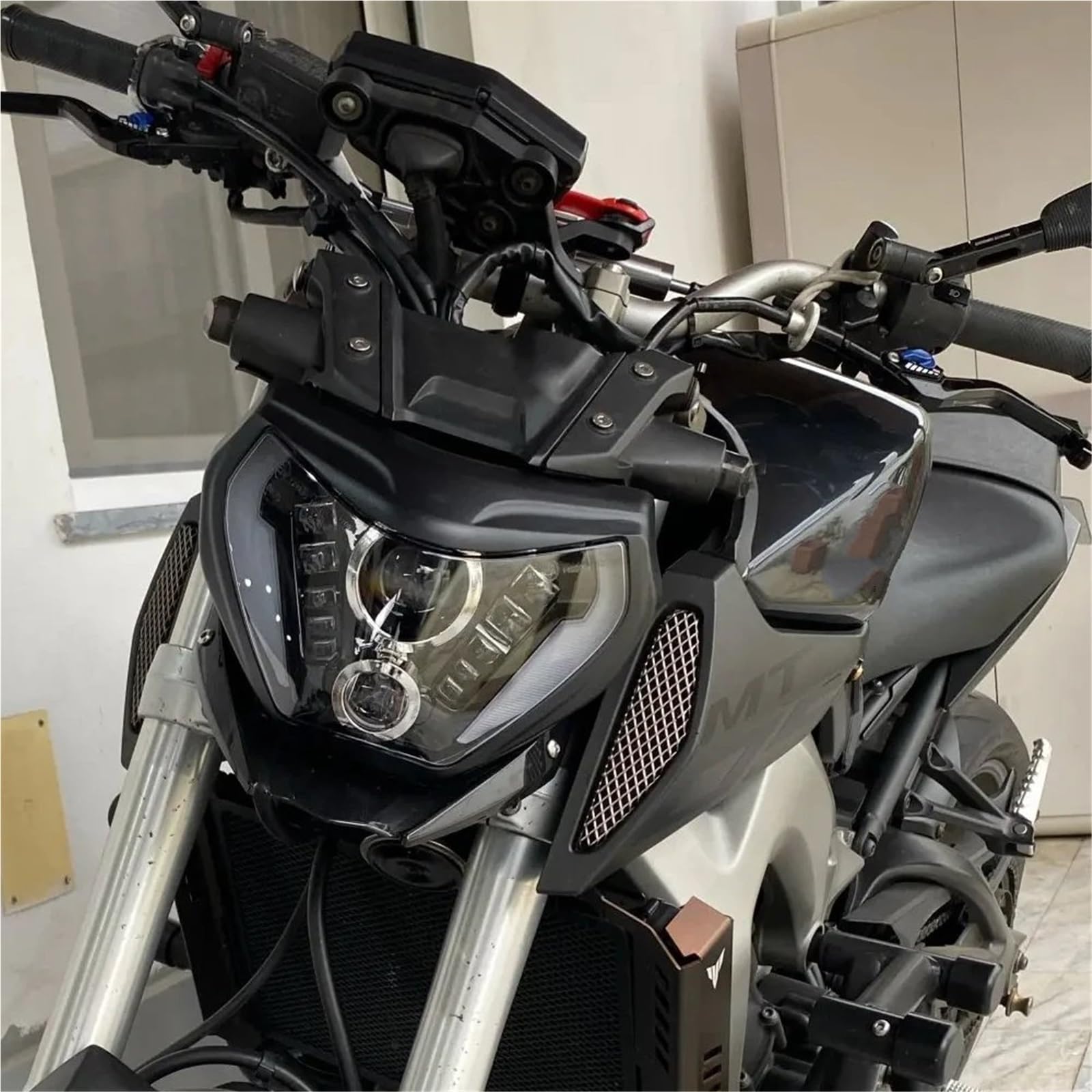 Moto Faro Fanale per MT-07 per MT07 2018 2019 2020 Moto HA Condotto Il Faro del della Lampada Luce H4 Lampadina W/DRL