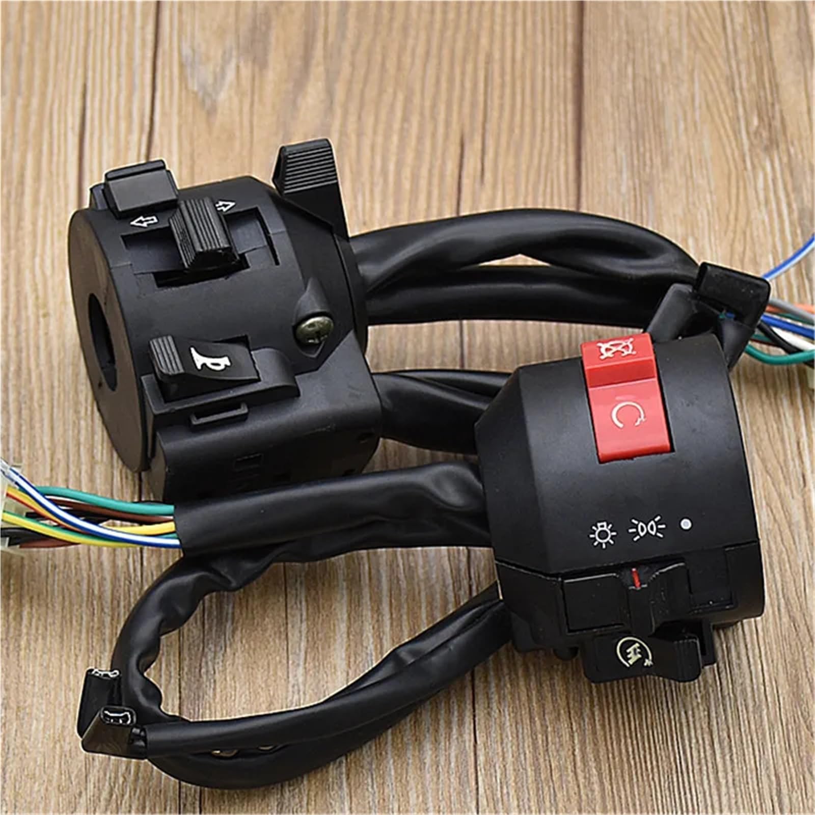 Pulsante Per Clacson Per CBT125 Interruttori Moto Controller Parte Multifunzione Moto Switch Accessori Moto