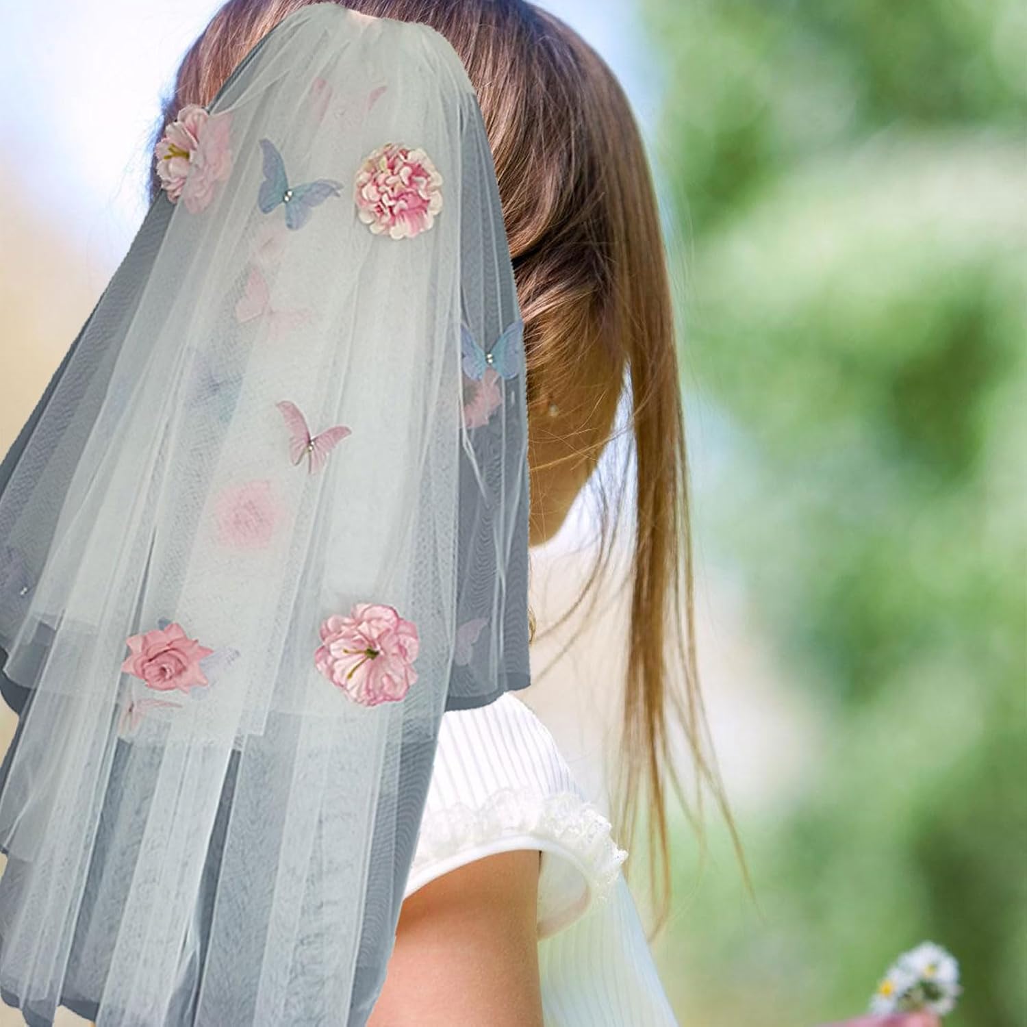 Romantica Wedding Veil Handmade Flowers Veils Charm Tulle Bridal Veils for Memorable Wedding Ceremony Outdoor Wedding Veil