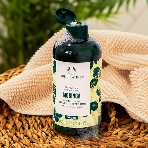 Miniatura 4 de The Body Shop Champú Moringa Shine & Protection, para cabello opaco, vegano