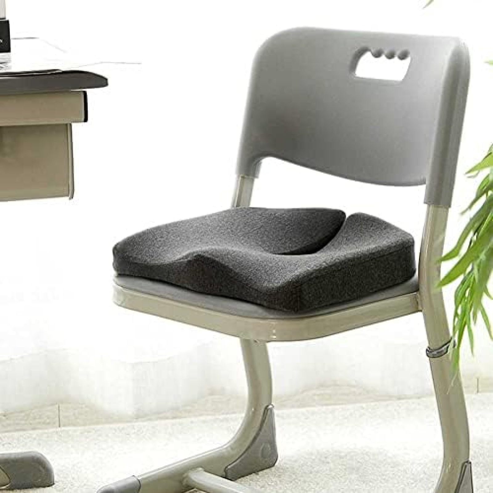Cuscino per Emorroidi, Cuscino per Sedile in Memory Foam, Cuscino A Ciambella per Emorroidi, Sollievo dal Dolore al Coccige, Cuscino per Sedile per Il Comfort di Seduta Quotidiano al Lavoro, Casa,