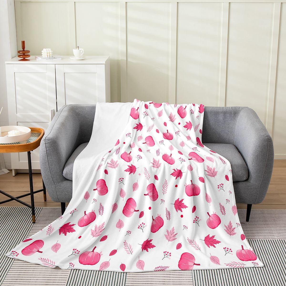 jejeloiu Fall Pumpkin Flannel Blanket Plush Fuzzy Rustic Fleece Throw Blanket Farmhouse Autumn Maple Leaves Plush Lightweight Sofa Throw Vintage Country 40"x50" Pink Whity for Bed Couch Chair