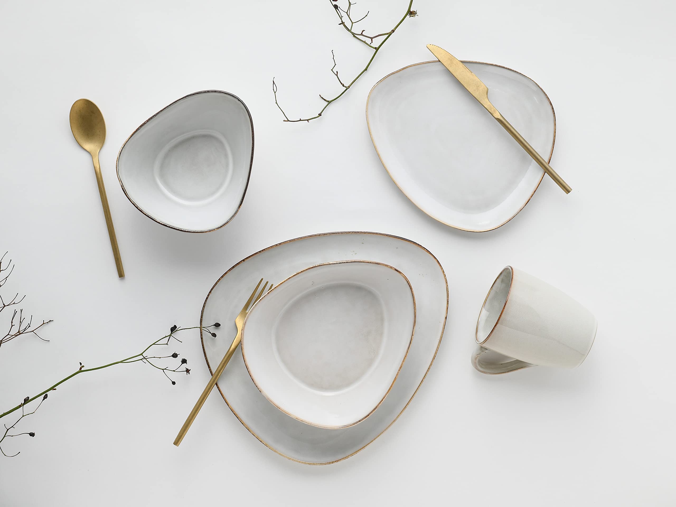 CreaTable, 23768, Serie CLOUDY, offwhite, 10-teiliges Geschirrset, Kombiservice aus Steinzeug, spülmaschinen- und mikrowellengeeignet, Qualitätsproduktion