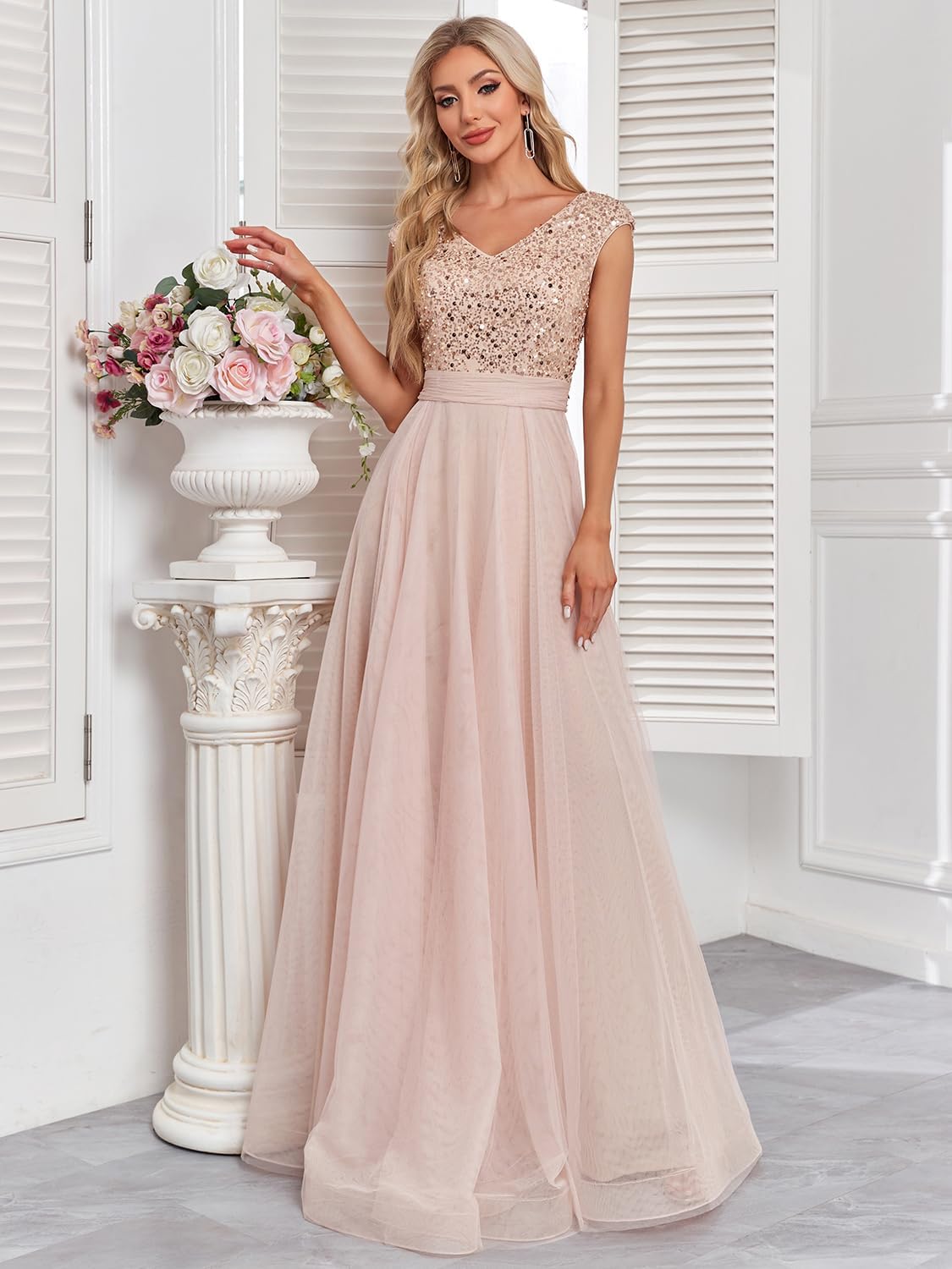 Womens Sequined Sleeveless A-line Prom Dress with V-Neck and Back Zipper for Evening Prom Party Homecoming Occasions