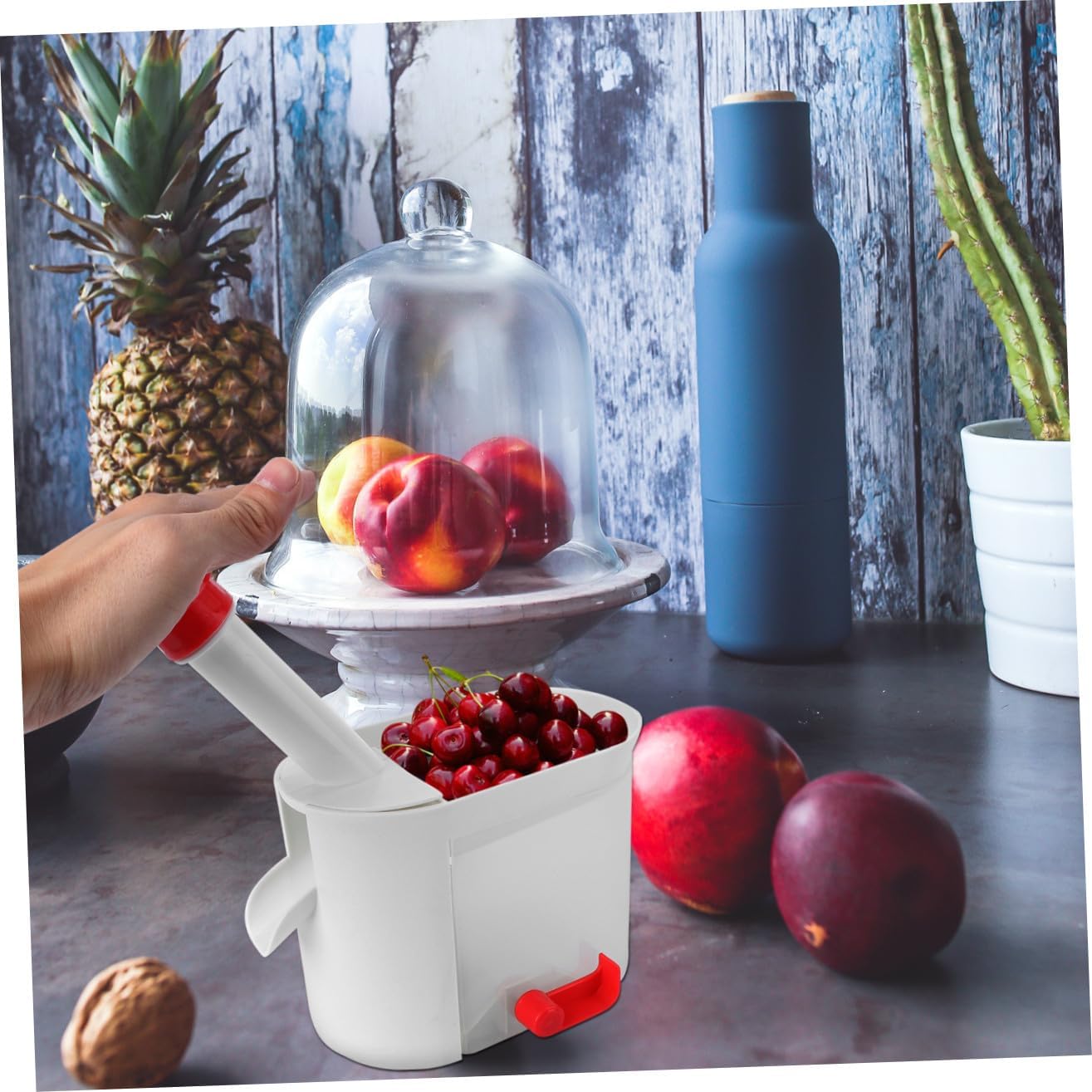 Versatile Fruit De-seeder Tool Material Cherry Pitter Handheld Kitchen Gadget for Safe Core Removal From Grapes Cherries Odorless Multi-function Vegetable Corer