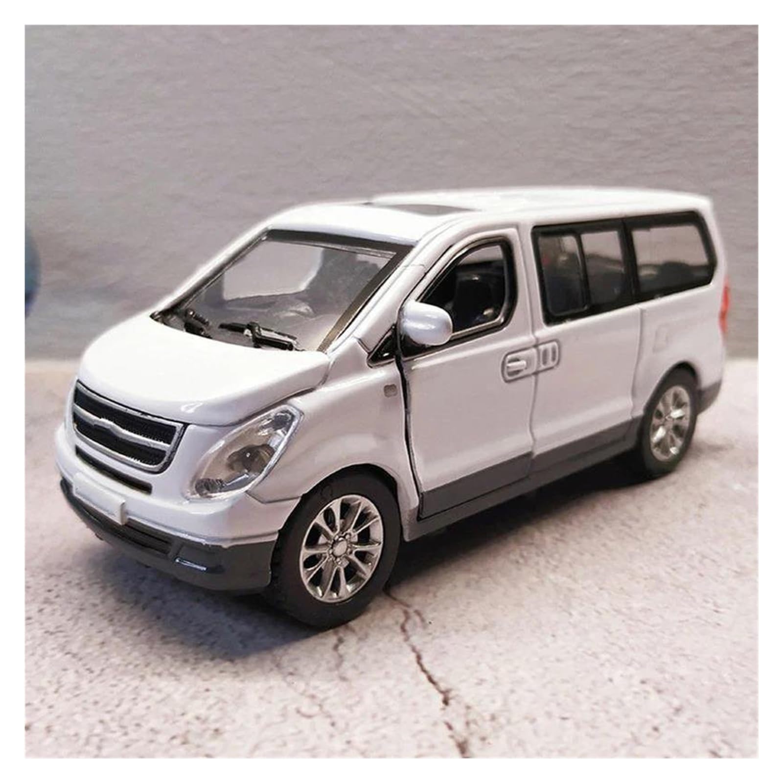 Btwodian Scale Model Car For Hyundai For Starex MPV Diecast Model Car