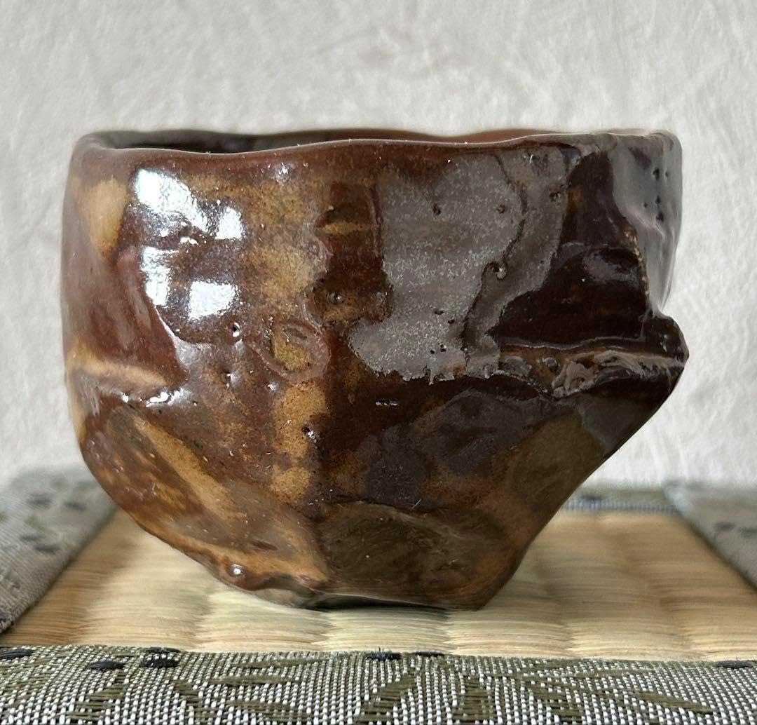 純銀盃 桐箱入り 一松齊・松平銭之助純金銀美術品調製所 名古屋市中區 純銀盃 桐箱入り 一松齊・松平銭之助純金銀美術品調製所 名古屋市中區