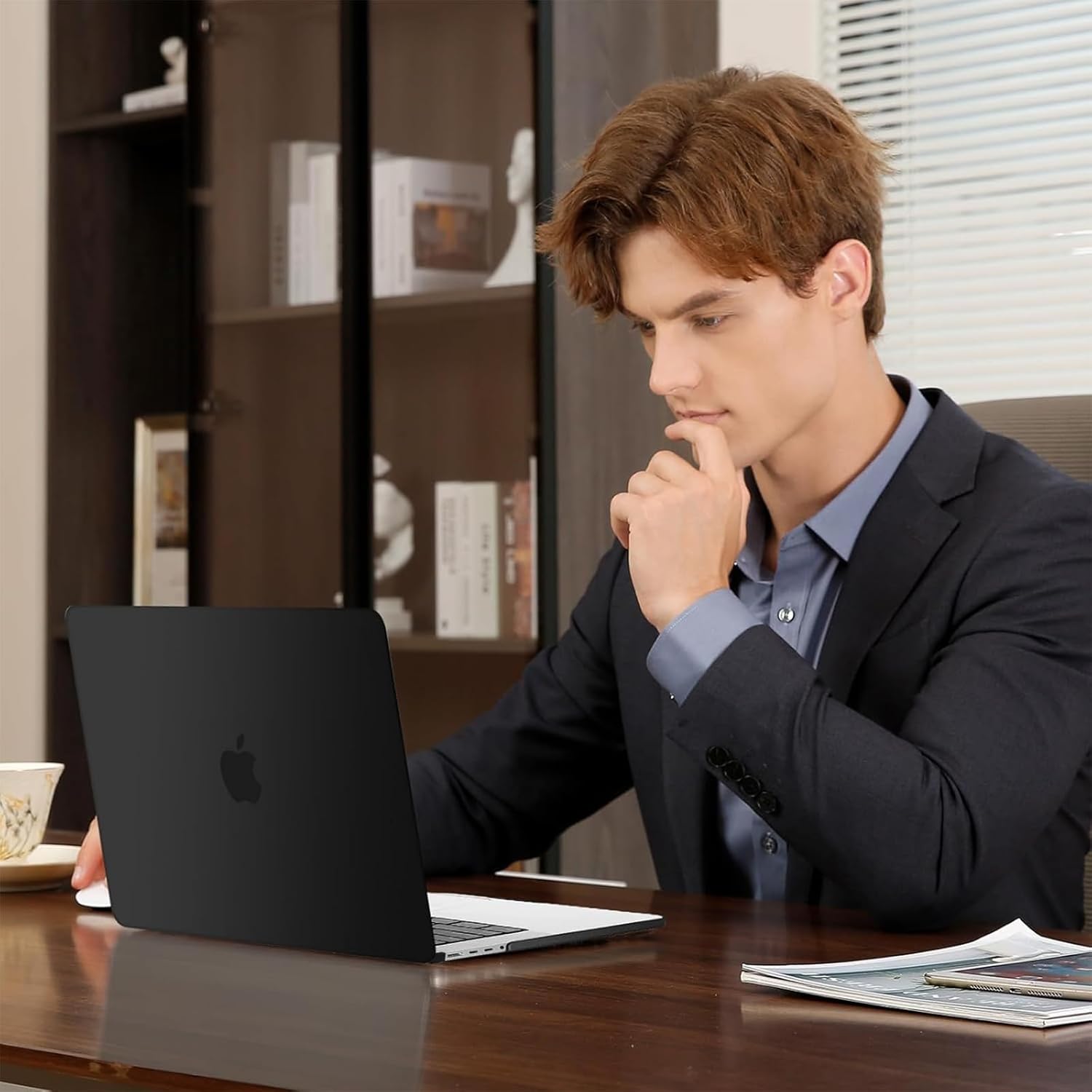 MOSISO Compatible with MacBook Pro 14 inch Case 2026 2025 2024 2023 2022 2021 M5 M4 M3 M2 M1 A3434 A3112 A3185 A3401 A2918 A2992 A2779 A2442,Hard Case&Keyboard Cover&Screen Film&Pouch, Black - Image 4