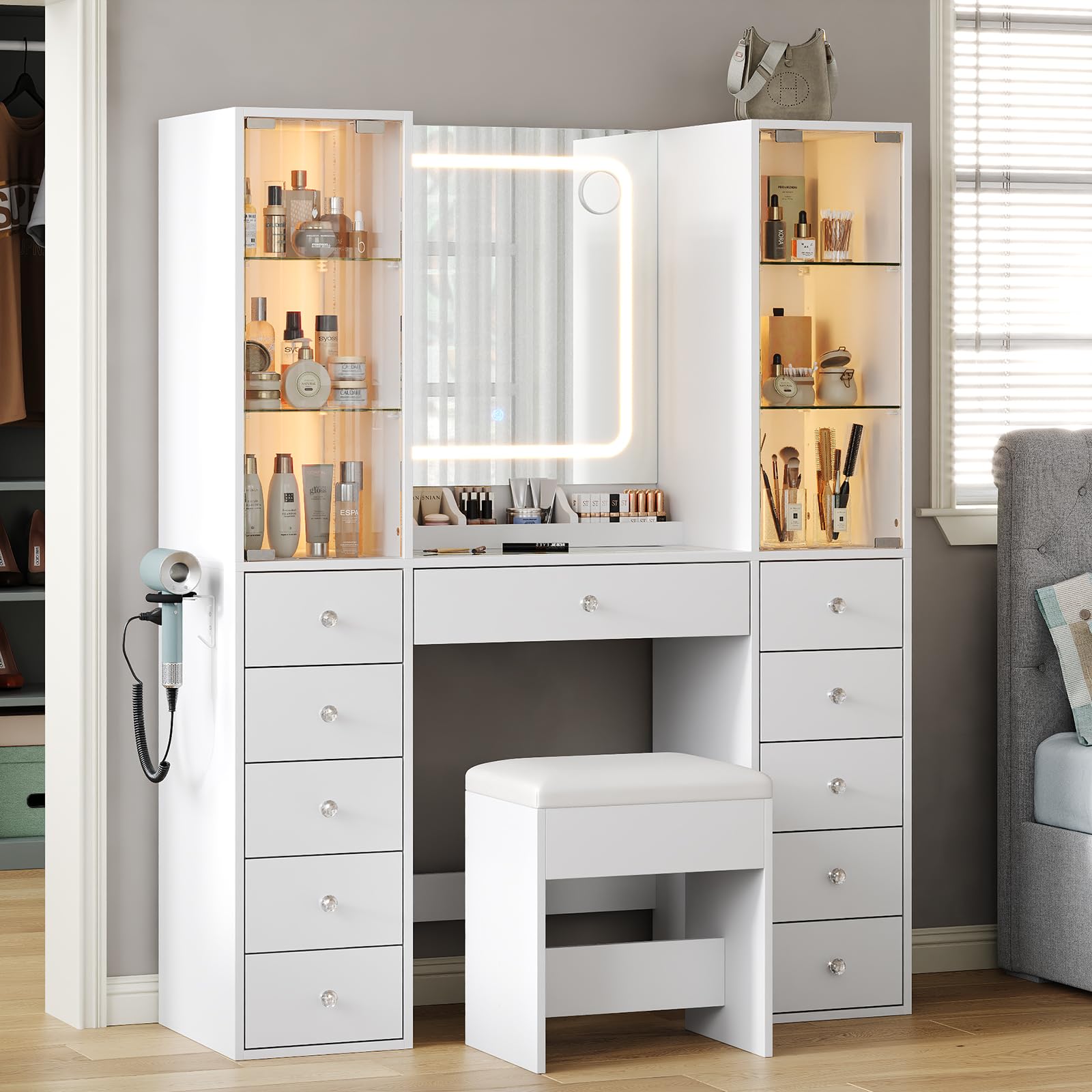 Yanosaku Glass Top Vanity