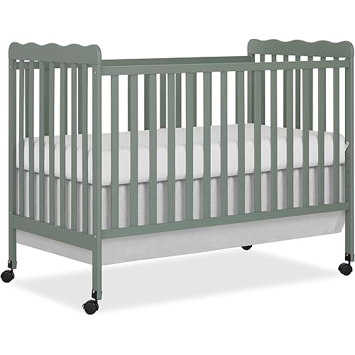 Dream On Me Carson Classic 3 in 1 Convertible Crib in Meadow Green, GreenGuard Gold & JPMA Certified Baby Crib, Comes with Locking Wheels, Coverts from Crib to Day Bed and Kids Sofa