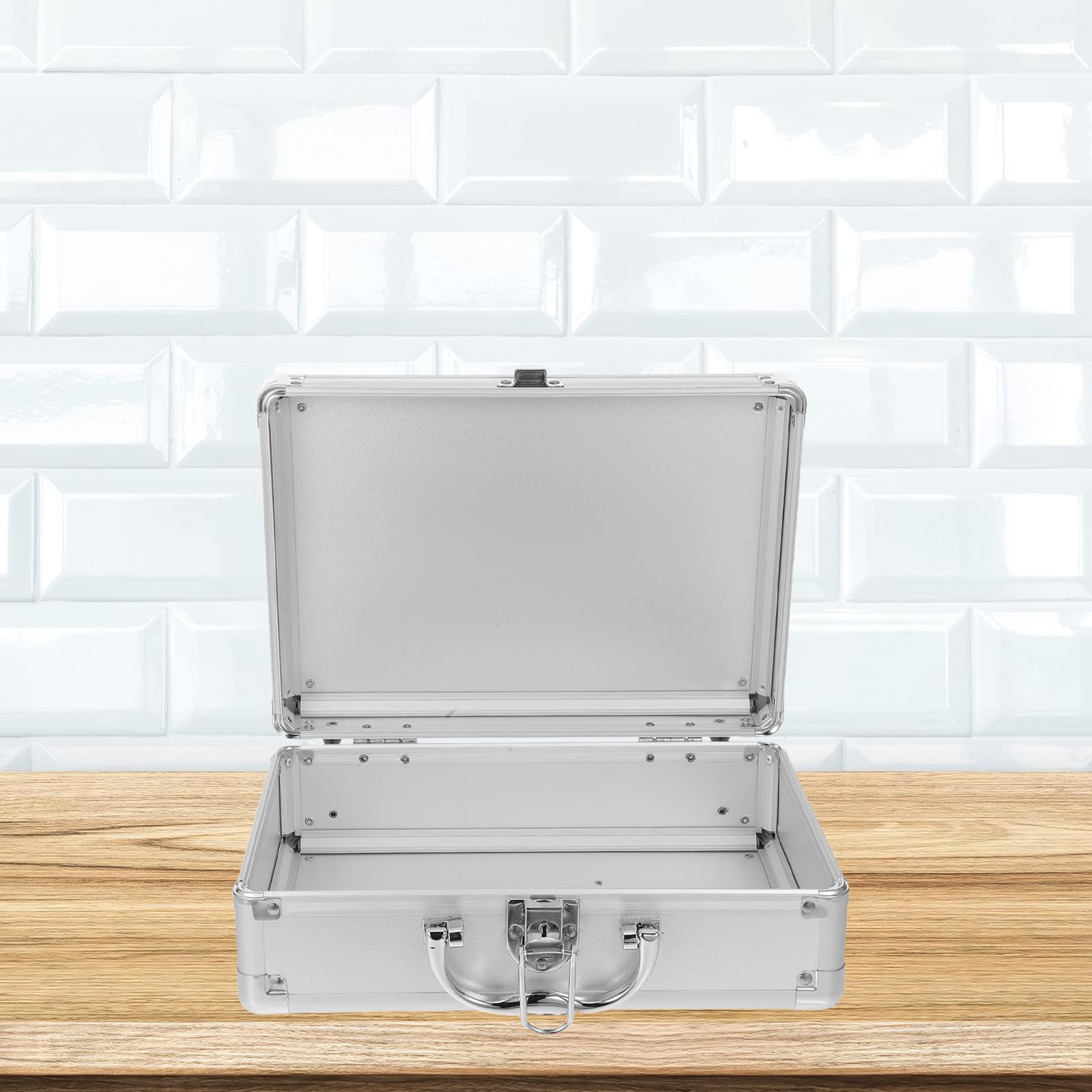 Générique Mallette Rigide en Aluminium Serrure à Clé, Boîtier Multifonction pour Transport Quotidien, Adapté Rangement d'Outils et Accessoires