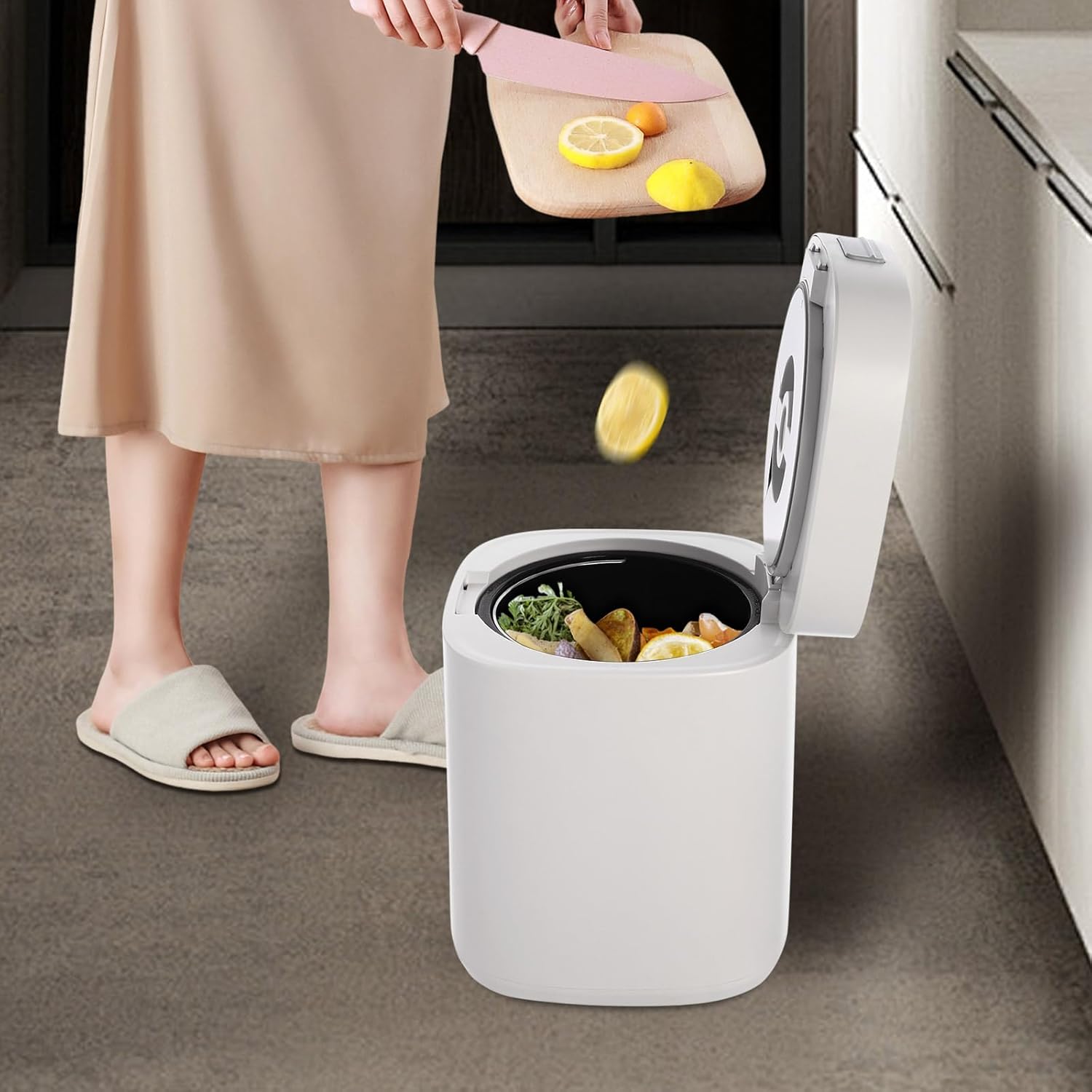 Electric Kitchen Composting Machine 3 Working Modes Countertop 2.5L Smart Compost Bin Pre-Compost Dry Compost Fertilizer Maker for Apartment Home Indoor (White)