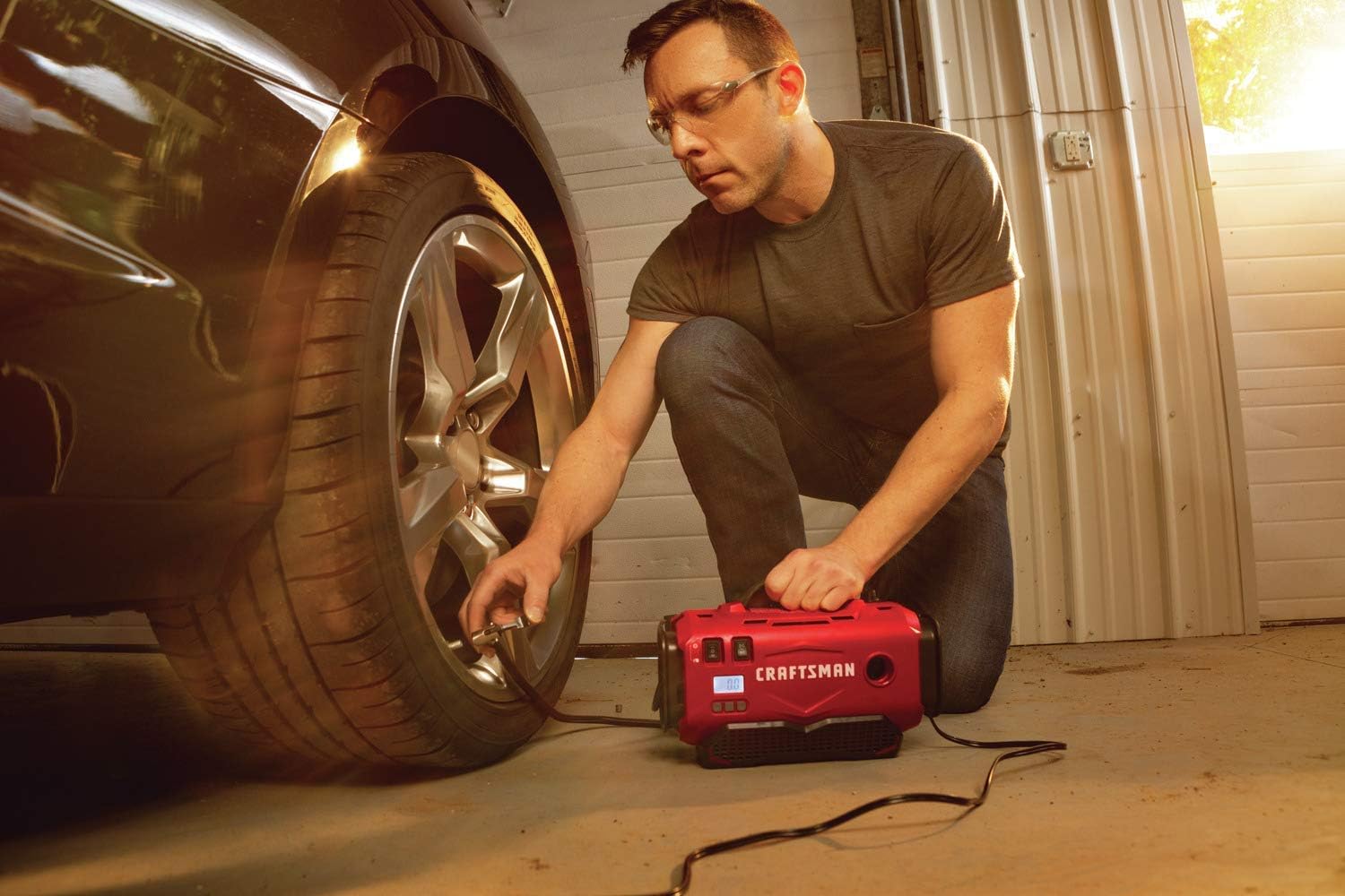 Craftsman CMCE520BR V20 Lithium-Ion Cordless Inflator (Tool Only) (Renewed)