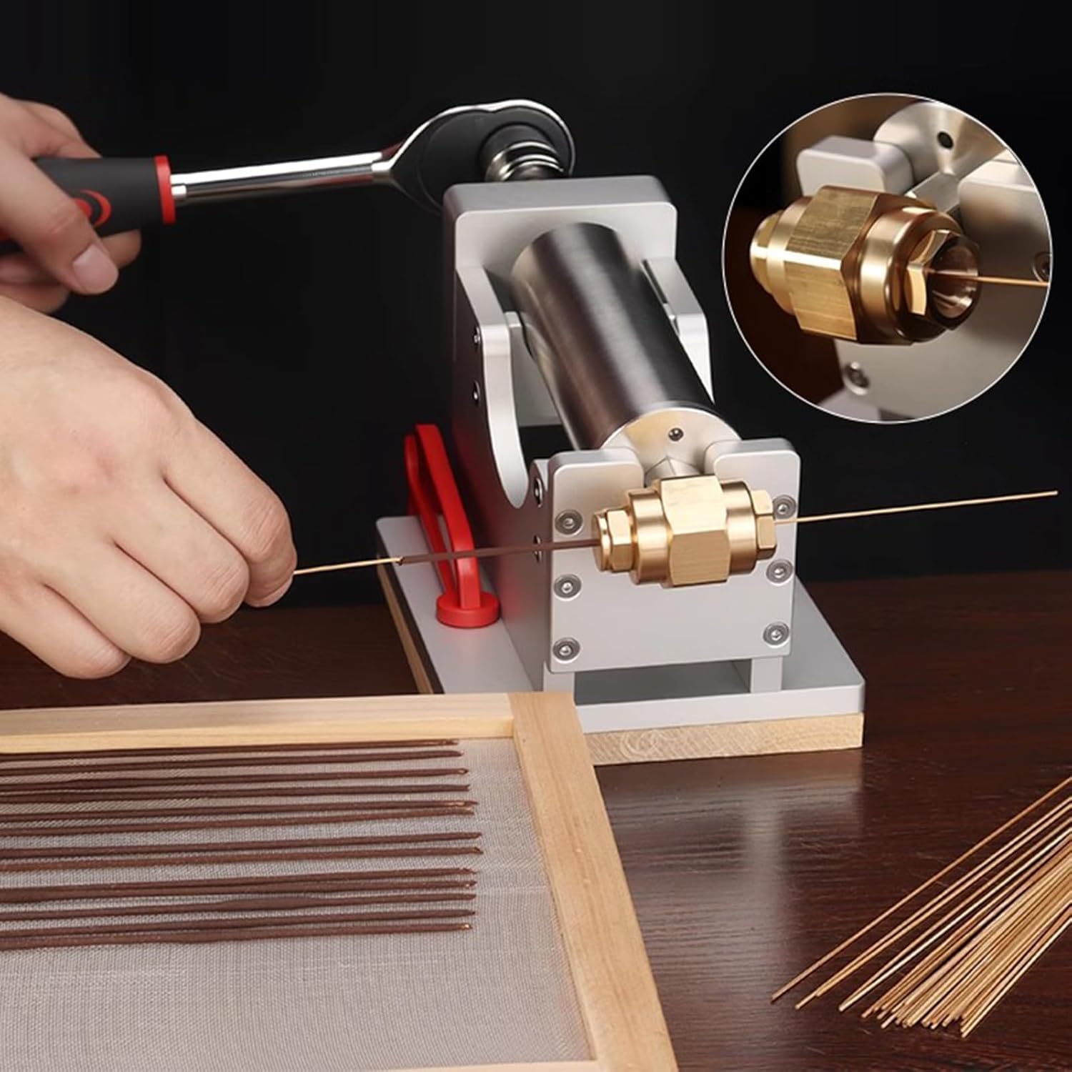 Macchina manuale per la produzione di incenso, estrusore di argilla con 4 stampi (1,5-2,2 mm), strumento per incenso fai da te facile per accessori profumati