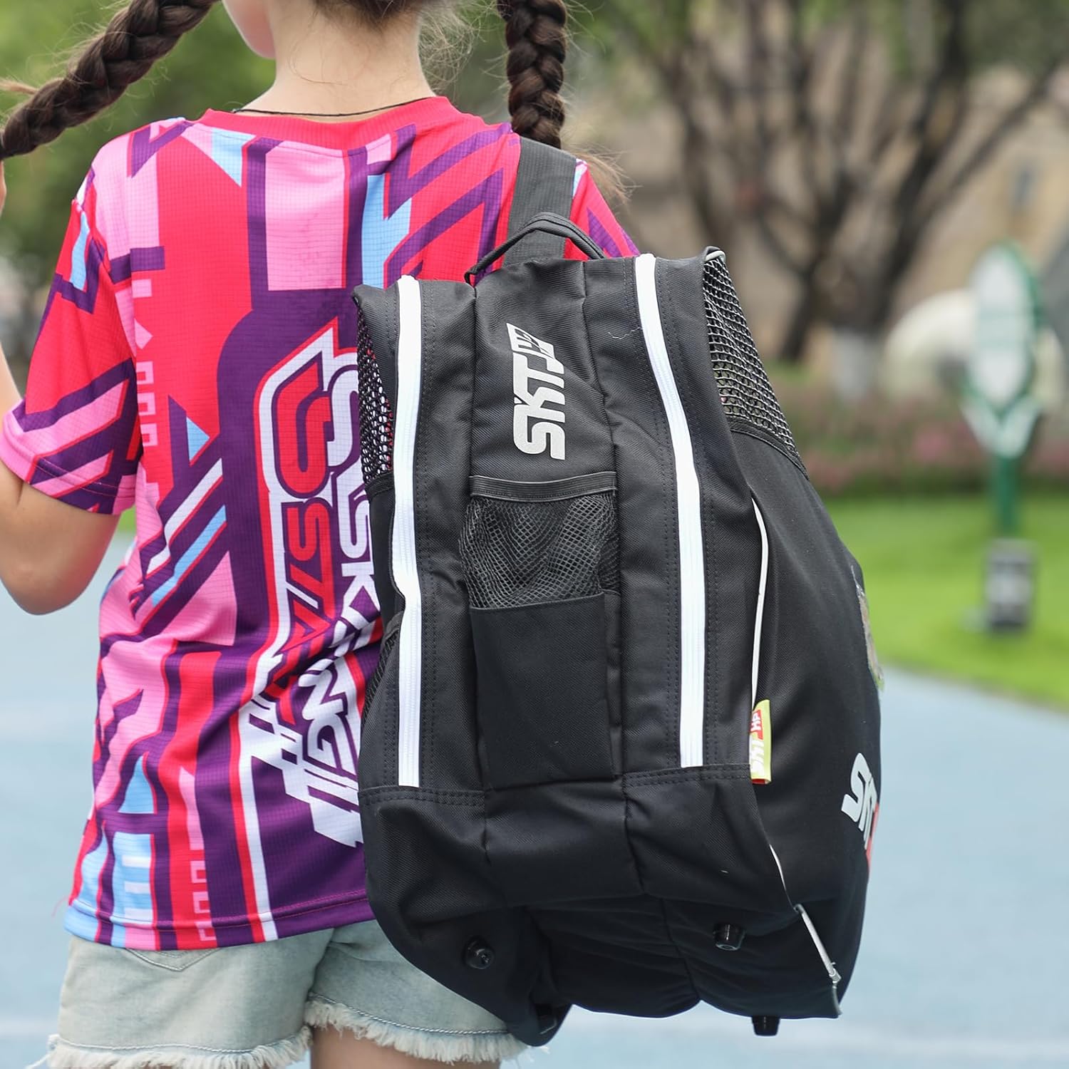 Roller Skate Bag with Adjustable Shoulder Strap for Kids and Adults to Hold Inline Skates and Knee Pads