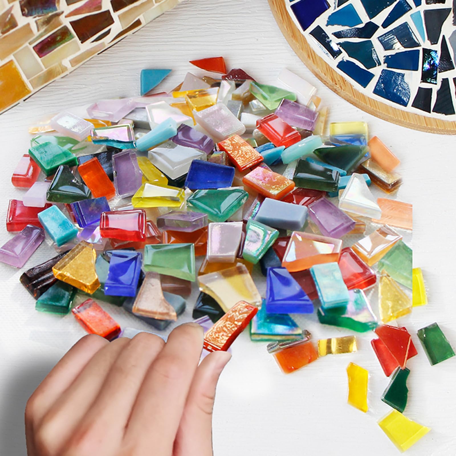 Pezzi Vetro Mosaico Piastrelle Ceramica Mosaico Particelle Irregolari per Progetti Artistici Decorazione Casa Progetti Fai-da-te-Pure white||1000g/960pcs
