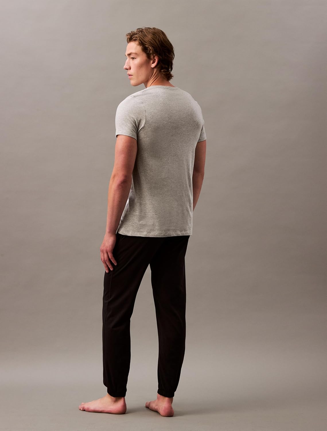Calvin Klein Men's Cotton Classics 3-Pack Undershirts - Image 3