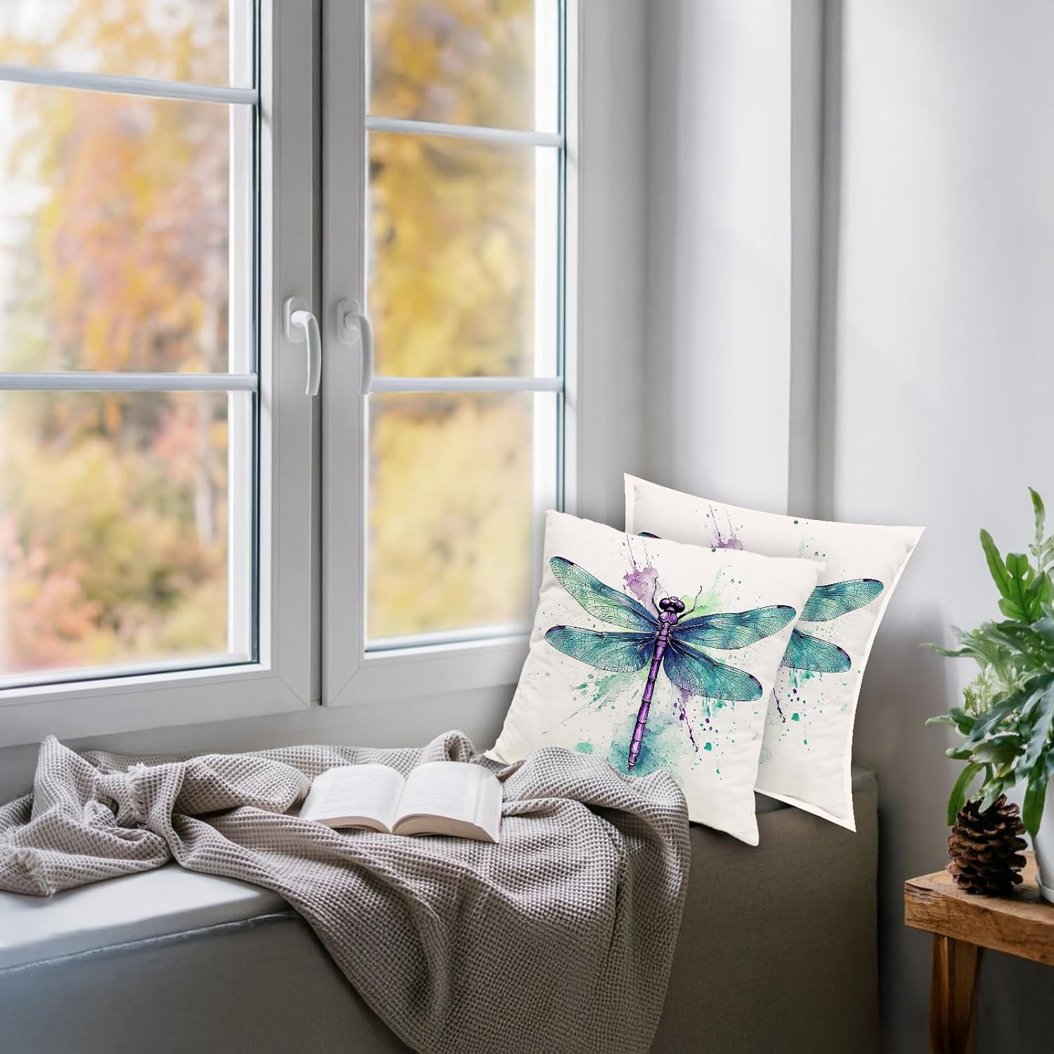Set of 2 Throw Pillow Covers 18x18 Inch, Decorative Pillows Covers for Couch, Dragonfly Illustration Short Plush Pillow Case with Hidden Zipper Perfect for Sofa Living Room and Bed