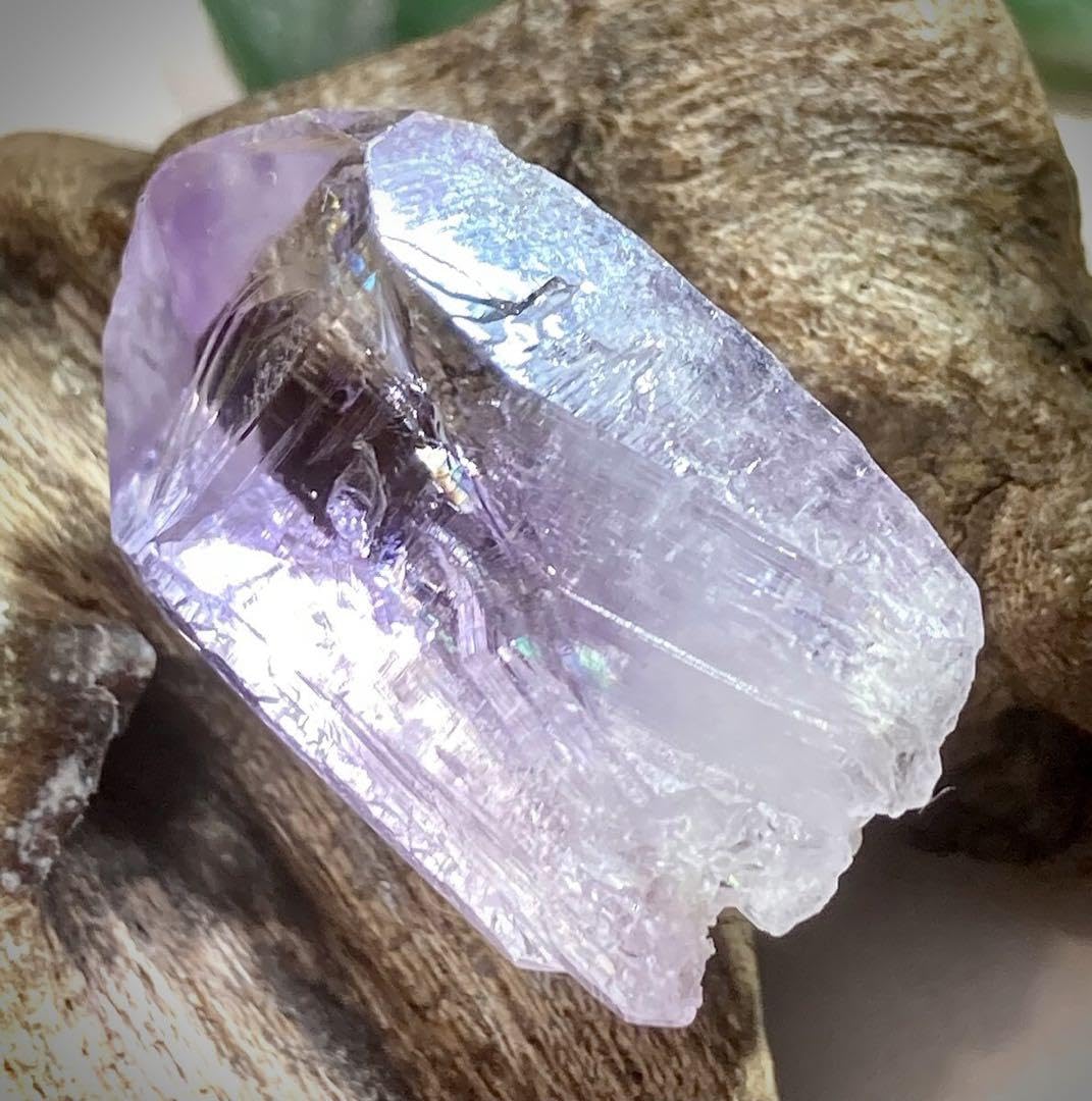 女神が宿る紫水晶✨　ベラクルス アメジスト　ラフストーン　原石 女神が宿る紫水晶✨ベラクルス アメジストラフストーン原石