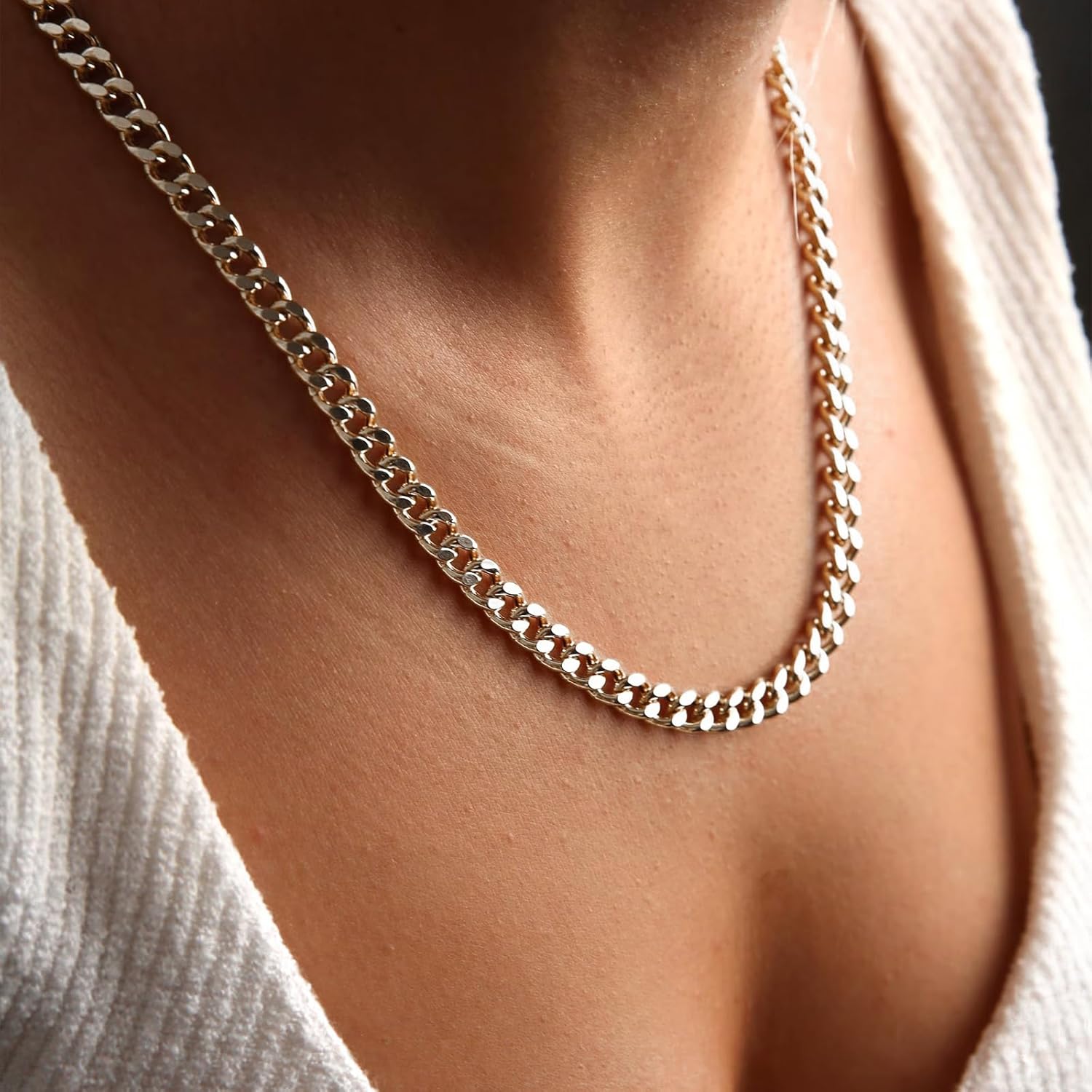 Gold Necklace for Women, 14K Gold Plated Dainty Chunky Cuban Chain Necklaces for Women, Cuban Link Chain Necklaces for Women Trendy Cuban Chain Fashion Jewelry Gifts for Christmas Thanksgiving - Image 2