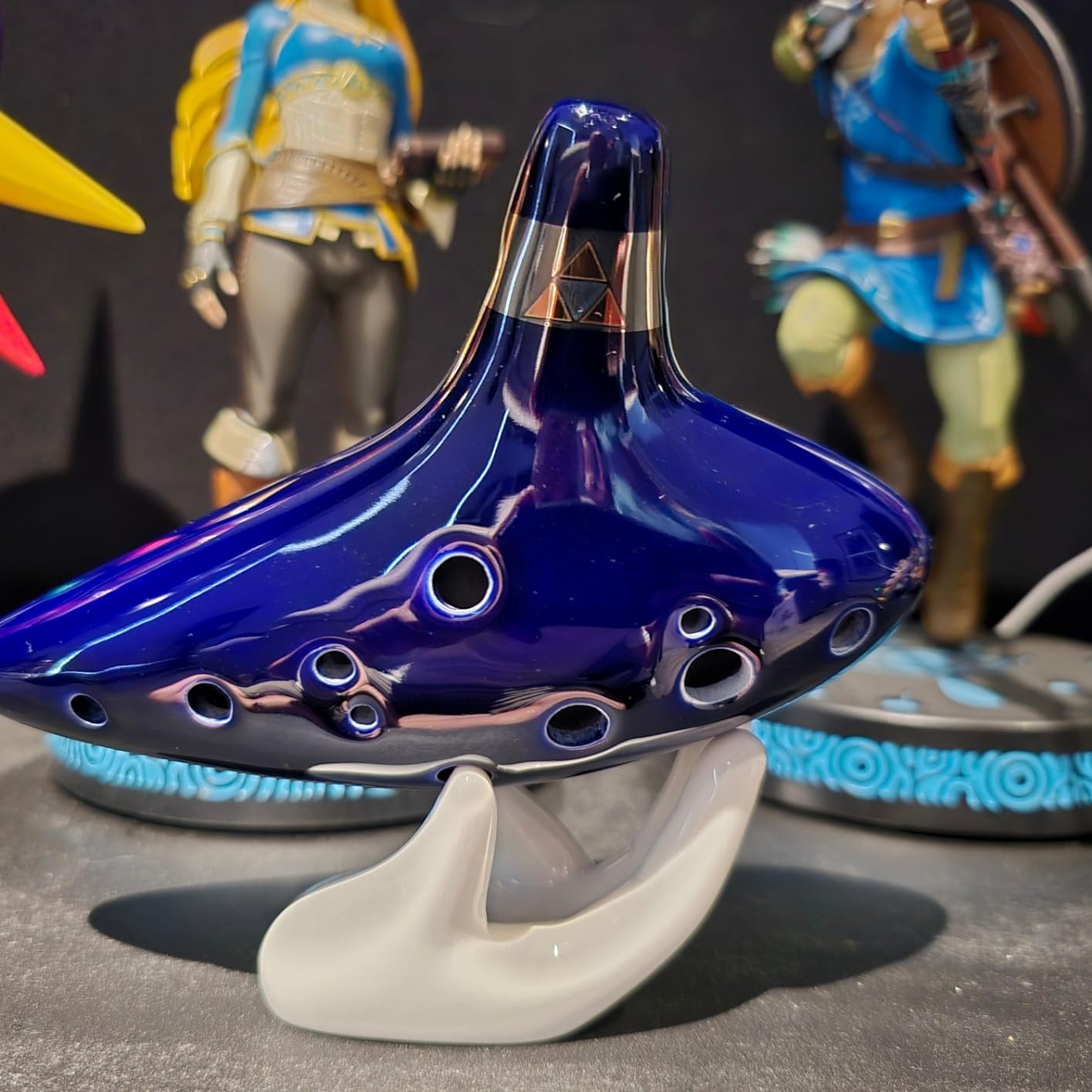Ohuhu Zelda Ocarina with Song Book (Songs From the Legend of Zelda), 12 ...
