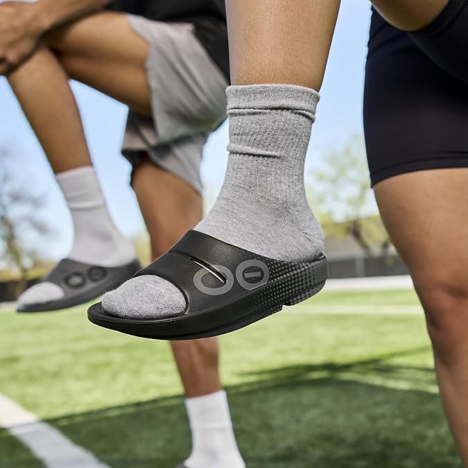 OOFOS Unisex OOahh Sport Slide Matrix Black 5 Medium