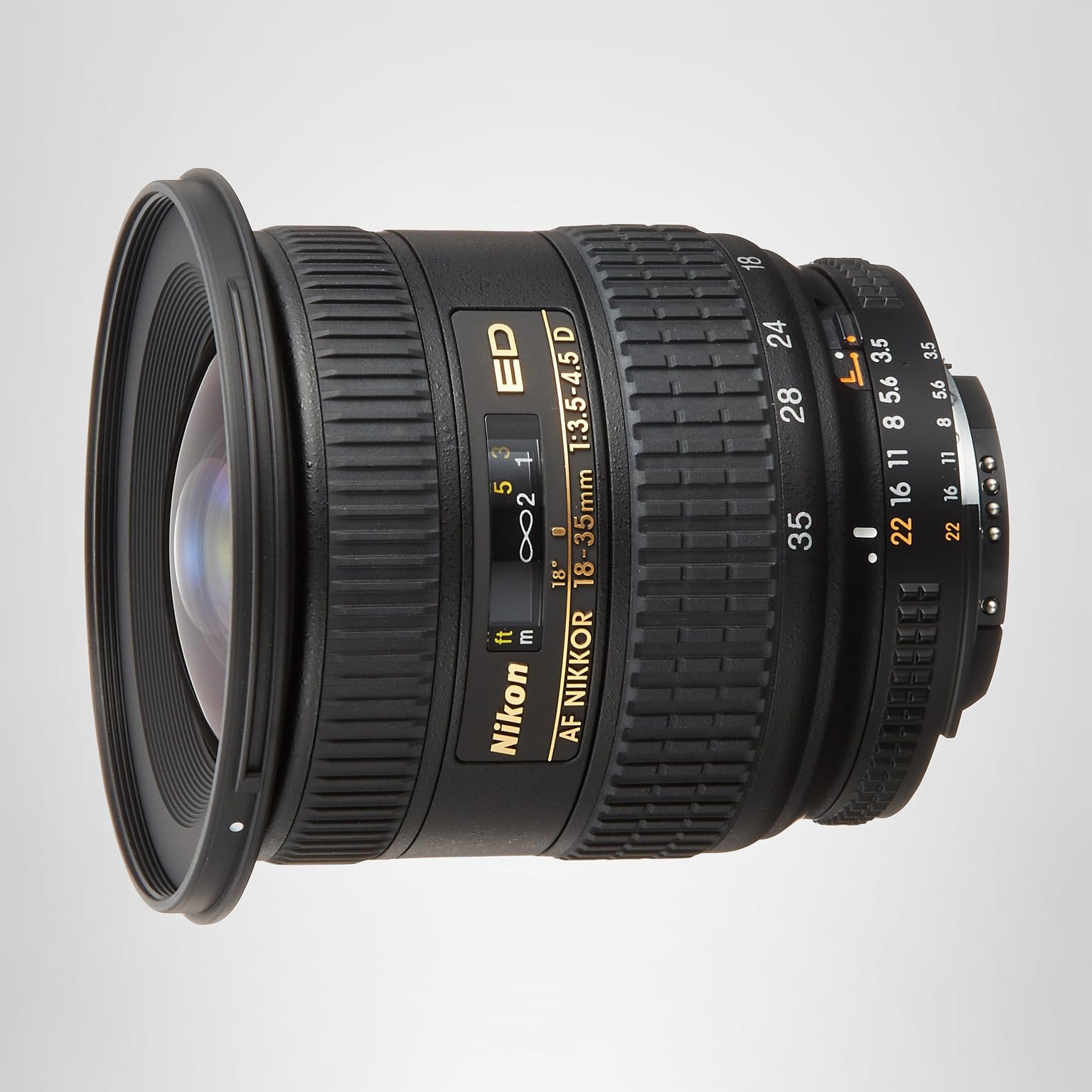 Nikon AF ED18-35 F3.5-4.5D ズームニッコール