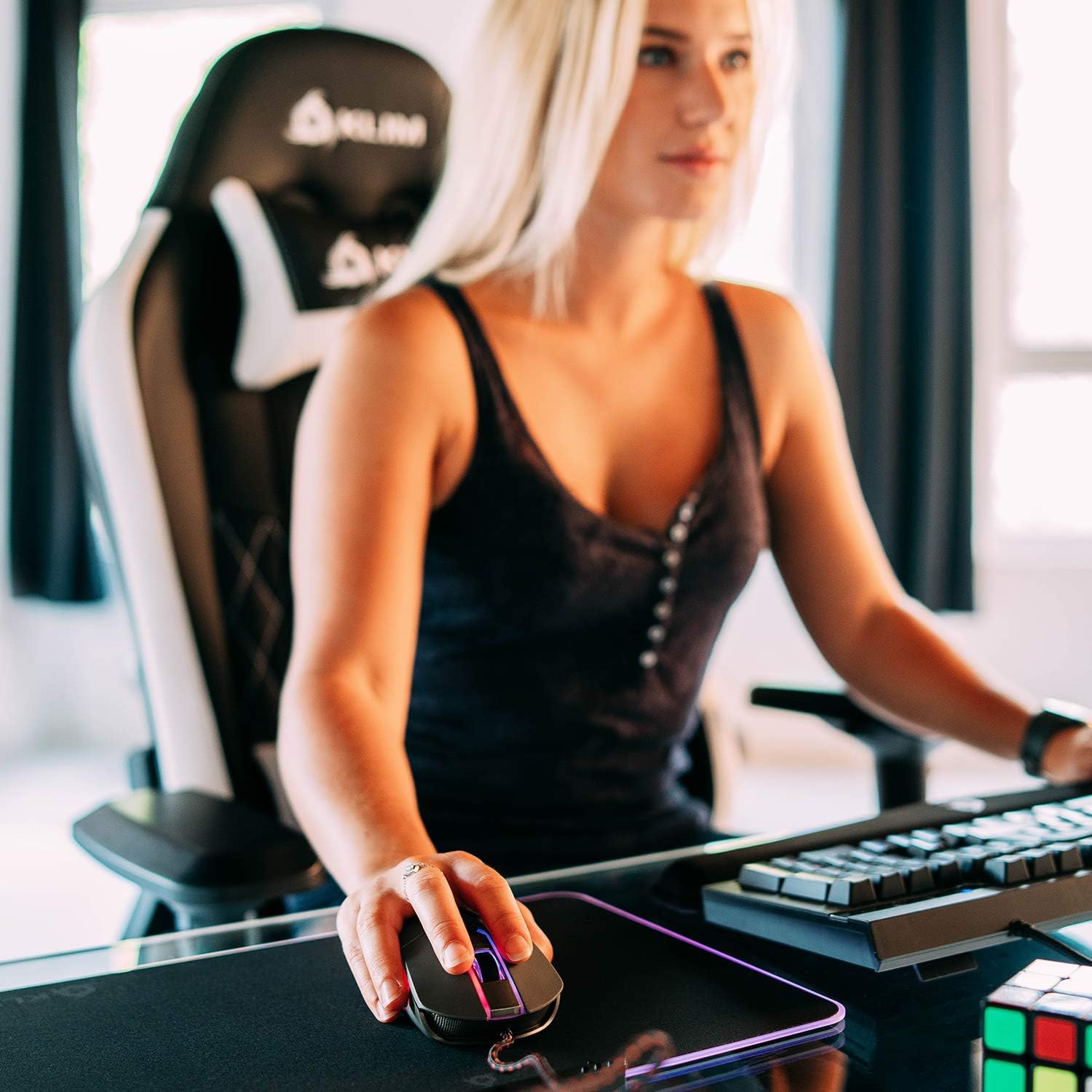 KLIM Aim Gaming Mouse - Wired Ergonomic Gamer USB Computer Mice, Chroma RGB Mouse [7000 DPI] [Programmable Buttons] Ambidextrous, Ergonomic for Desktop PC Laptop, High Precision Optical, Grey