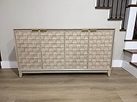 Review Image by Suhil Suhil