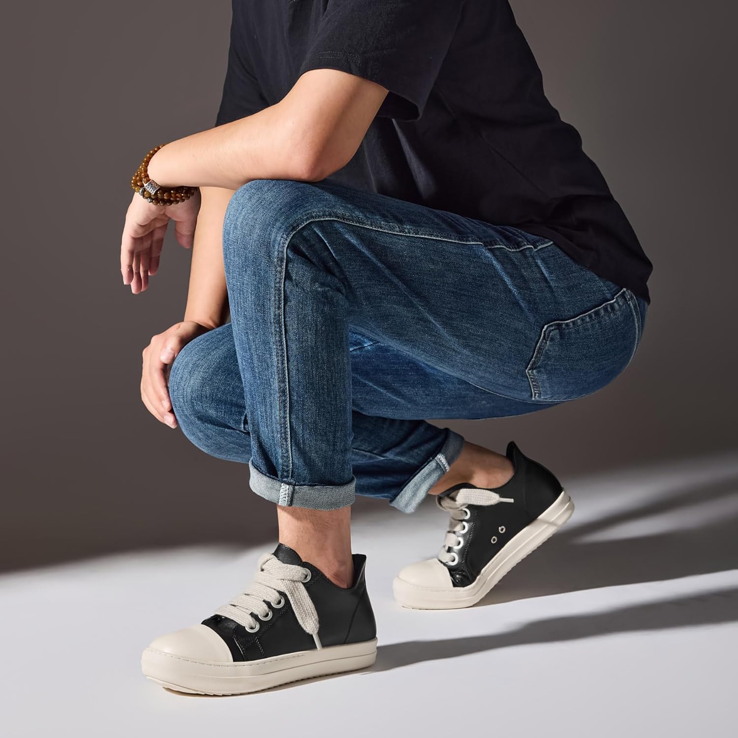 MOFEEDOUKA Low Top Sneakers for Men Comfortable PU Leather Platform Walking Shoes