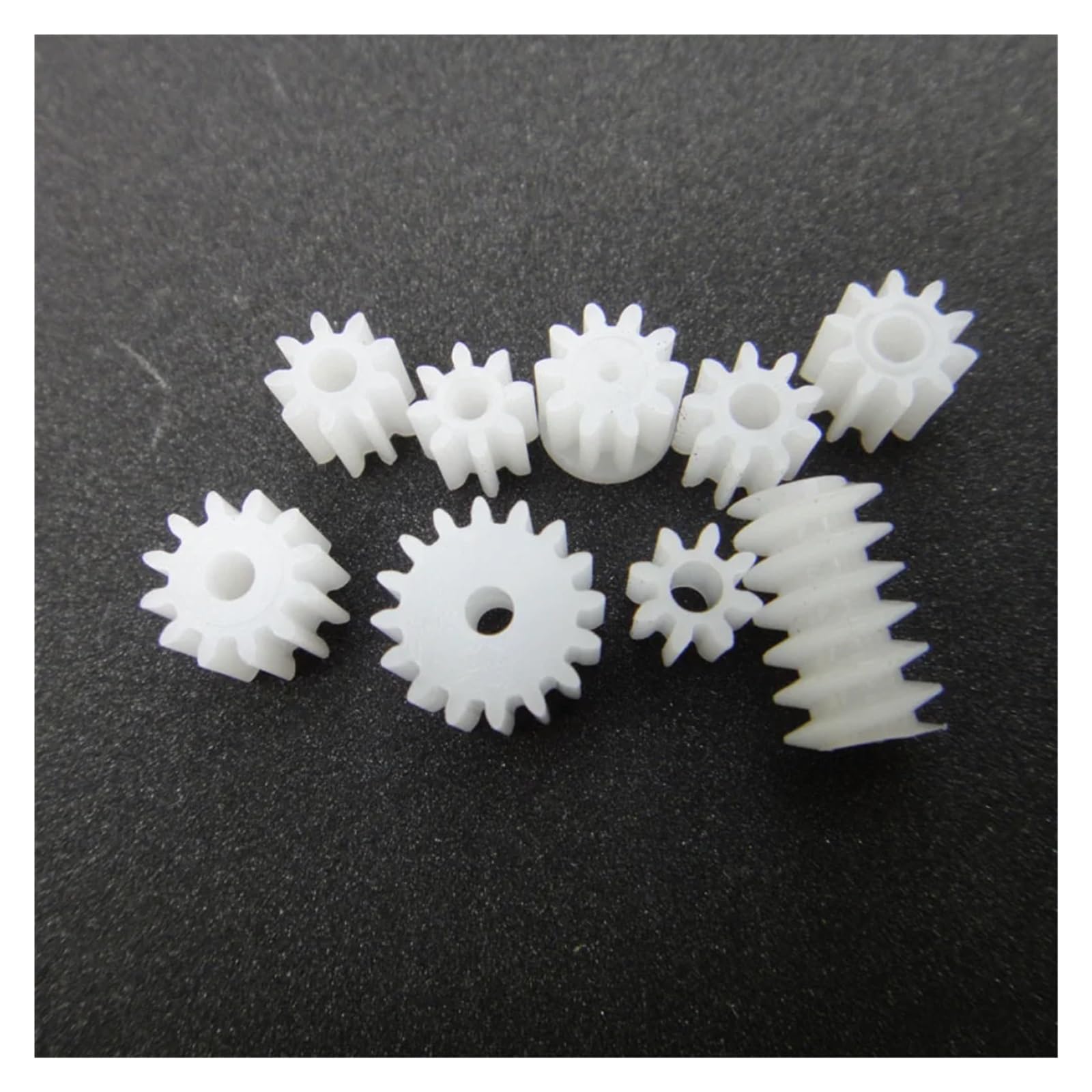 15 Arten von Kunststoff-Zahnradsätzen, 0,5-M-Modul-Zahnradpaket, 1 mm/1,5 mm/2 mm Welle, 7 Zähne, 8 Zähne, 9/10/12/14/16/18 Zähne, 6 mm Schneckengetriebe