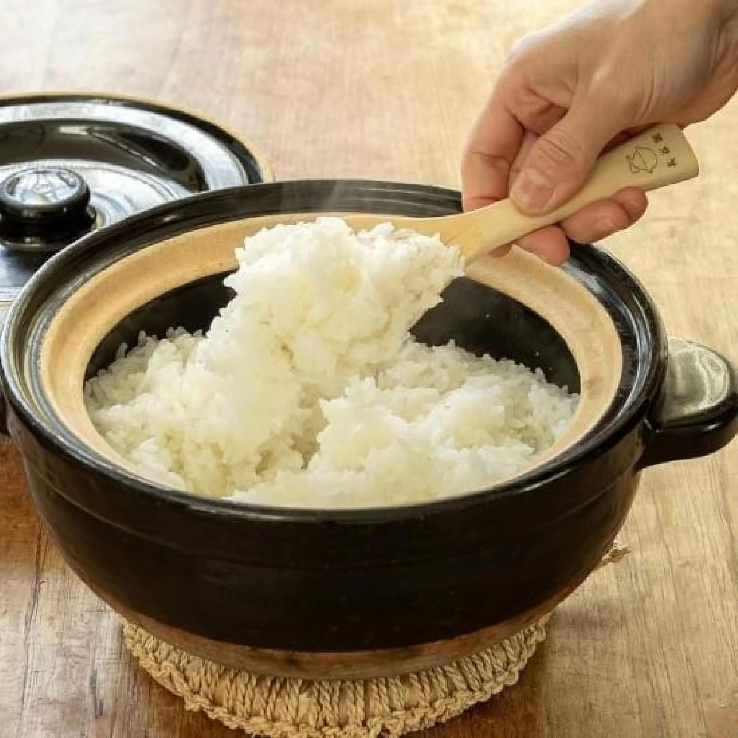Nagatani Seitou ACT-03 Hase-en Kamado-san Earthenware Pot for 2 Cook Rice, Made in Japan (With Rice Spoon, Recipe) Diameter 8.5 inches (21.5 cm) x Height 6.3 inches (16 cm), Heat Retention, Rice Pot,