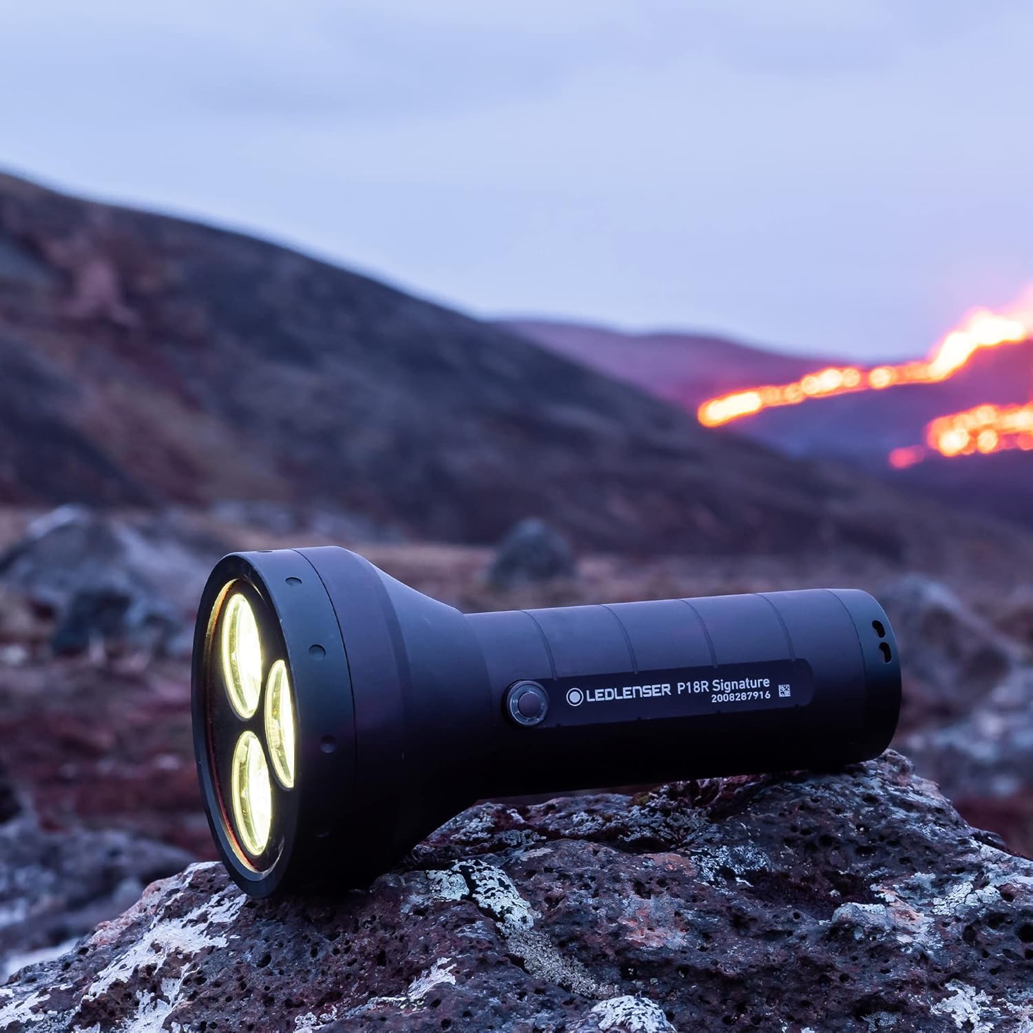 LEDLENSER - LEDLENSER P18R SIGNATURE (正規品) Ledlenser, P18R Signature Rechargeable Flashlight, 4500