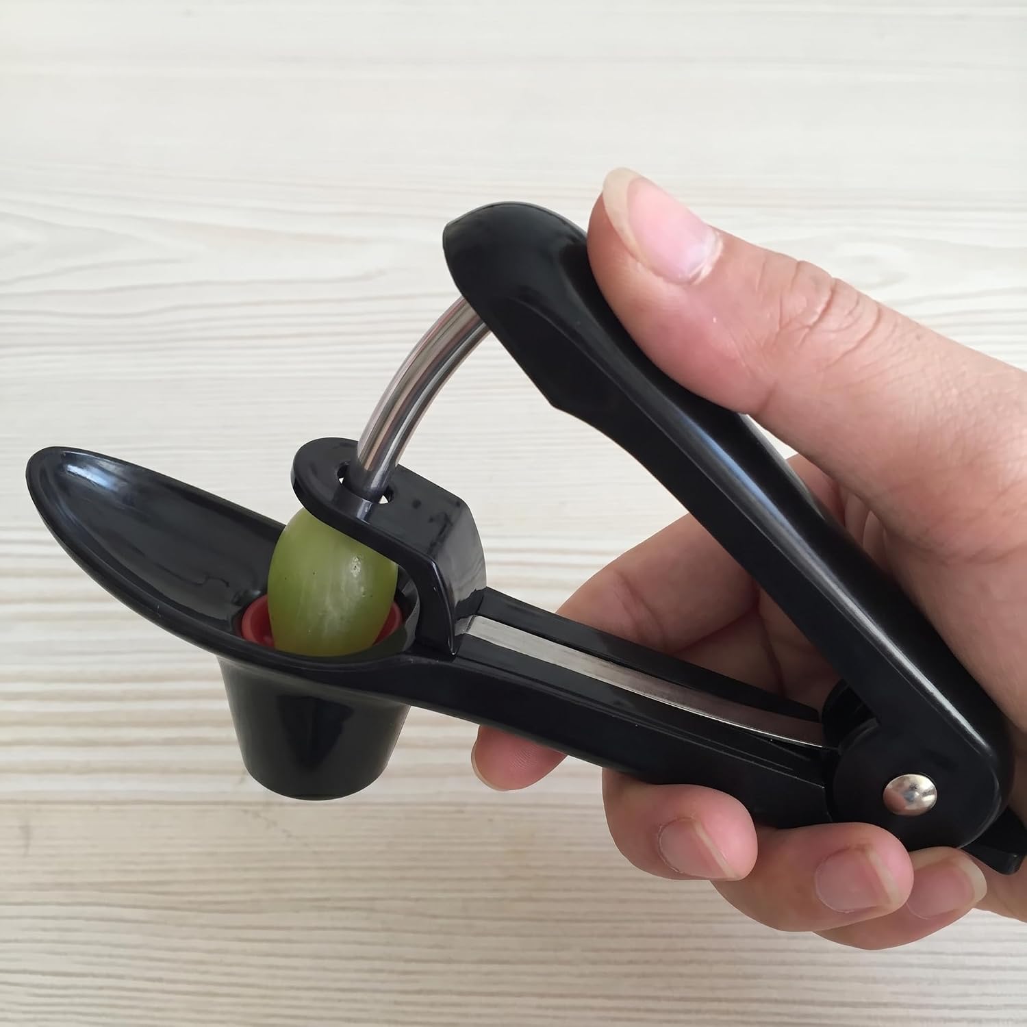 Cherry Pitter Tool, 420 Stainless Steel Handheld Pit Remover