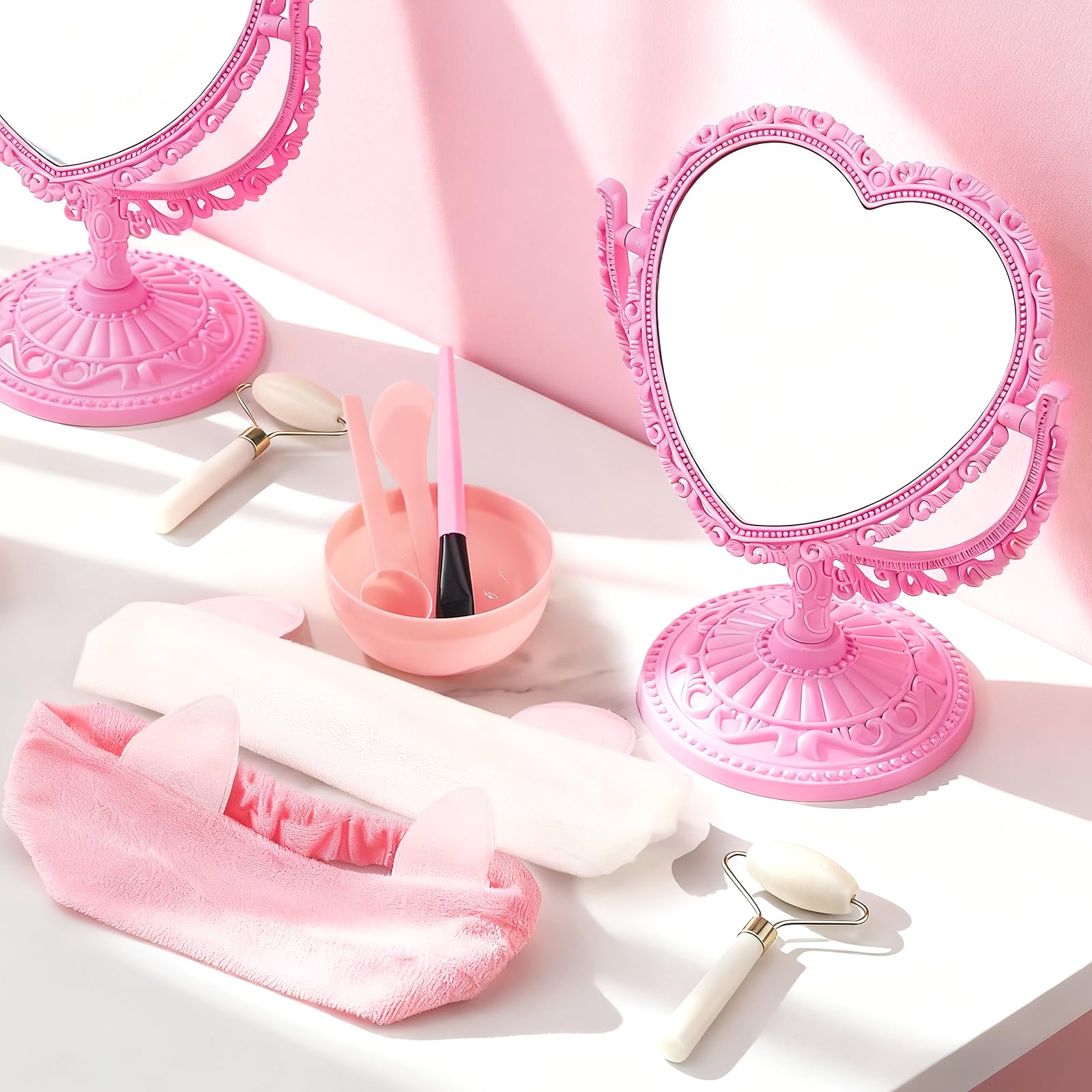 64 Stück rosa Spa-Übernachtungsparty-Zubehör, inklusive 8 rosa Herzspiegel, 8 Jade-Roller, 8 Gesichtsmasken-Applikator-Pinsel, 8 Schleifen-Haarbänder, 8 Rührschüsseln, Hautpflege-Werkzeuge für Spa