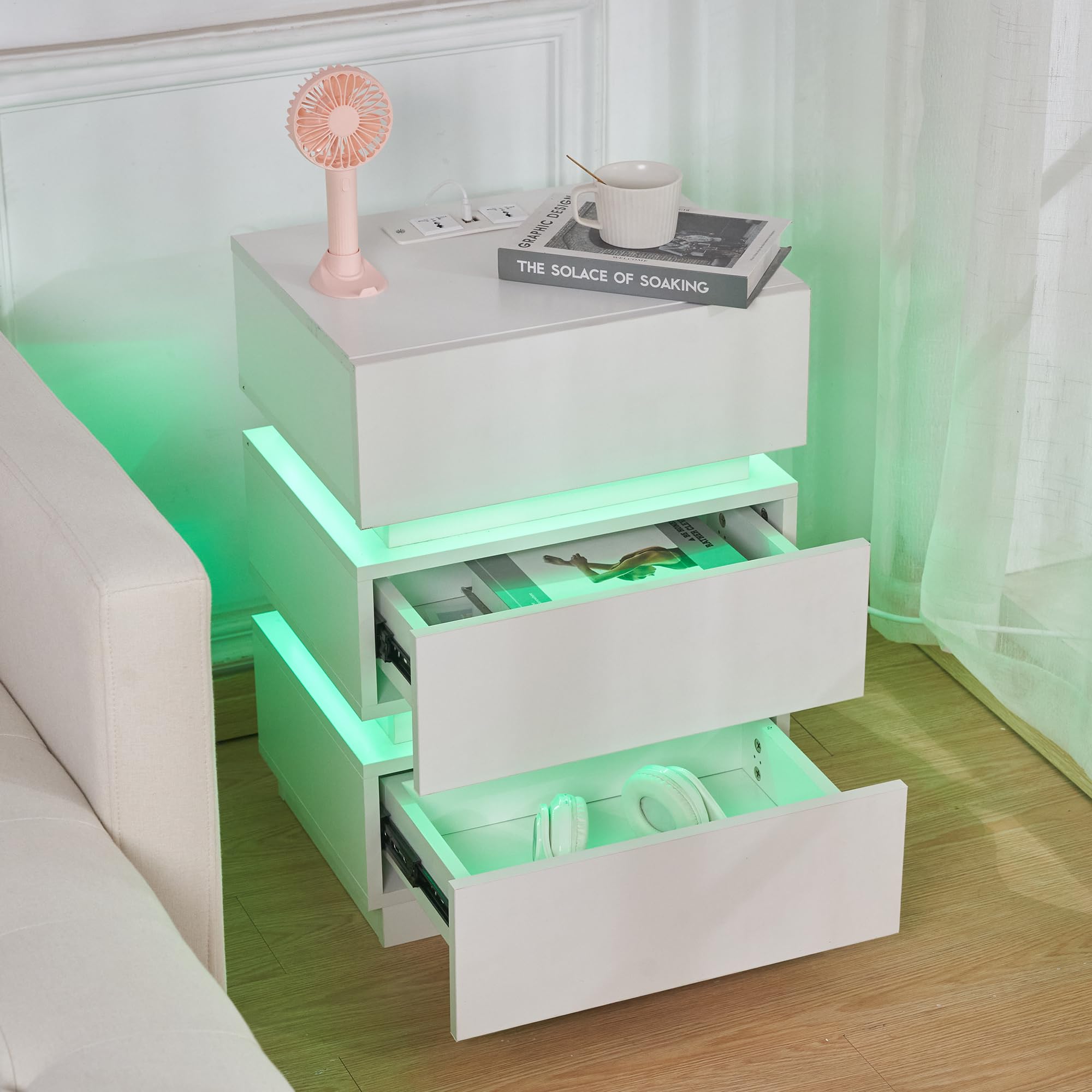 2er Set Nachttisch mit Steckdose und led, Nachtschrank mit USB und ladefunktion, Nachtkommode mit 3 Schubladen (45x35x62cm, Weiß)