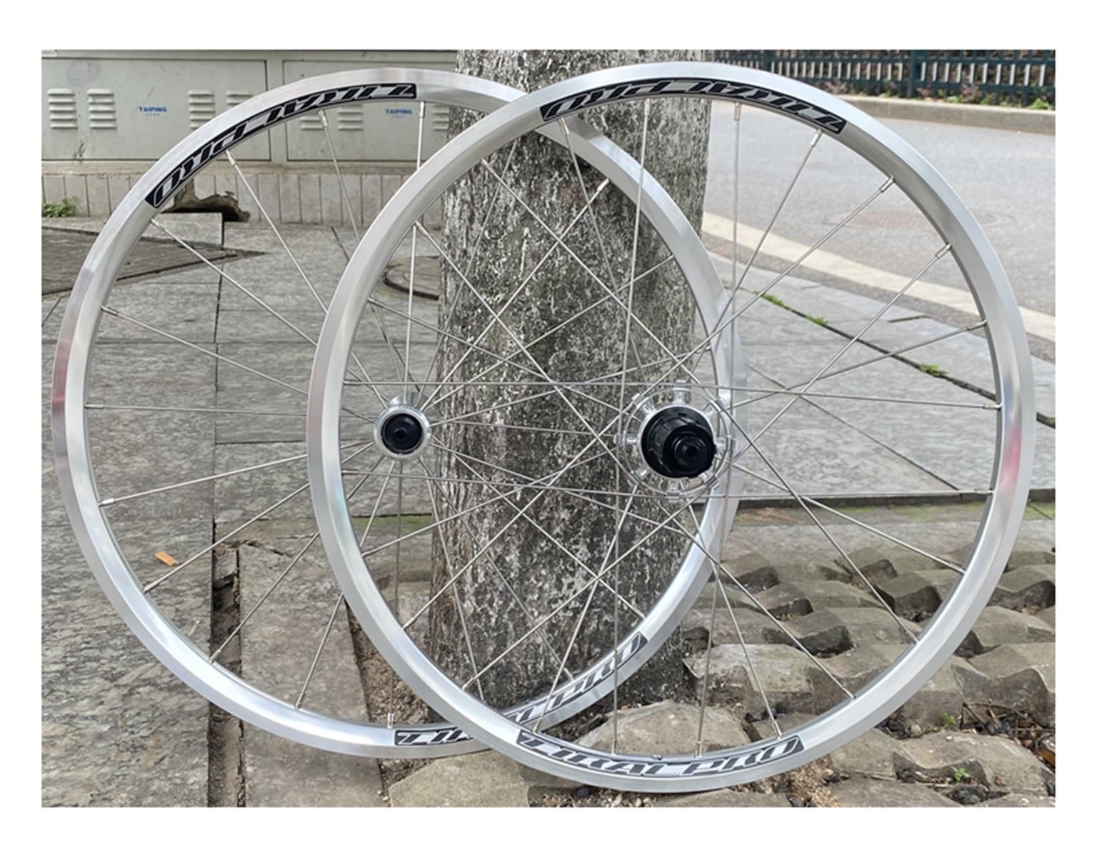 自転車ホイール Amazon | AW 電動自転車変換キット 48V 1000W 20インチ フロント