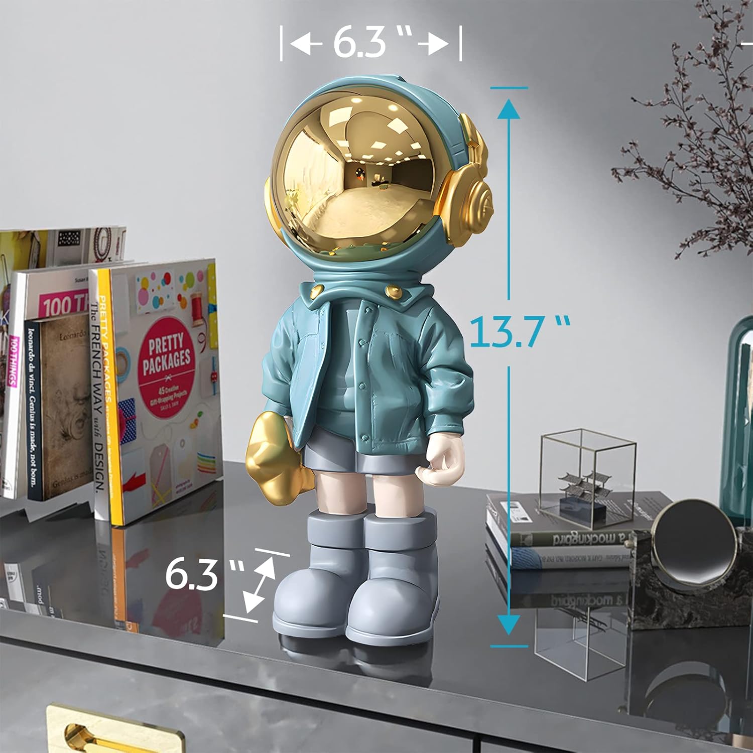 EZ4ENCE Figurine Statue Astronaut Sculpture Spaceman Decor,Sculpture for Home Decor,Arts Blue Shelf Decoration,Cool Metal Mask Table Decor,Large Spaceman Figure Ornament