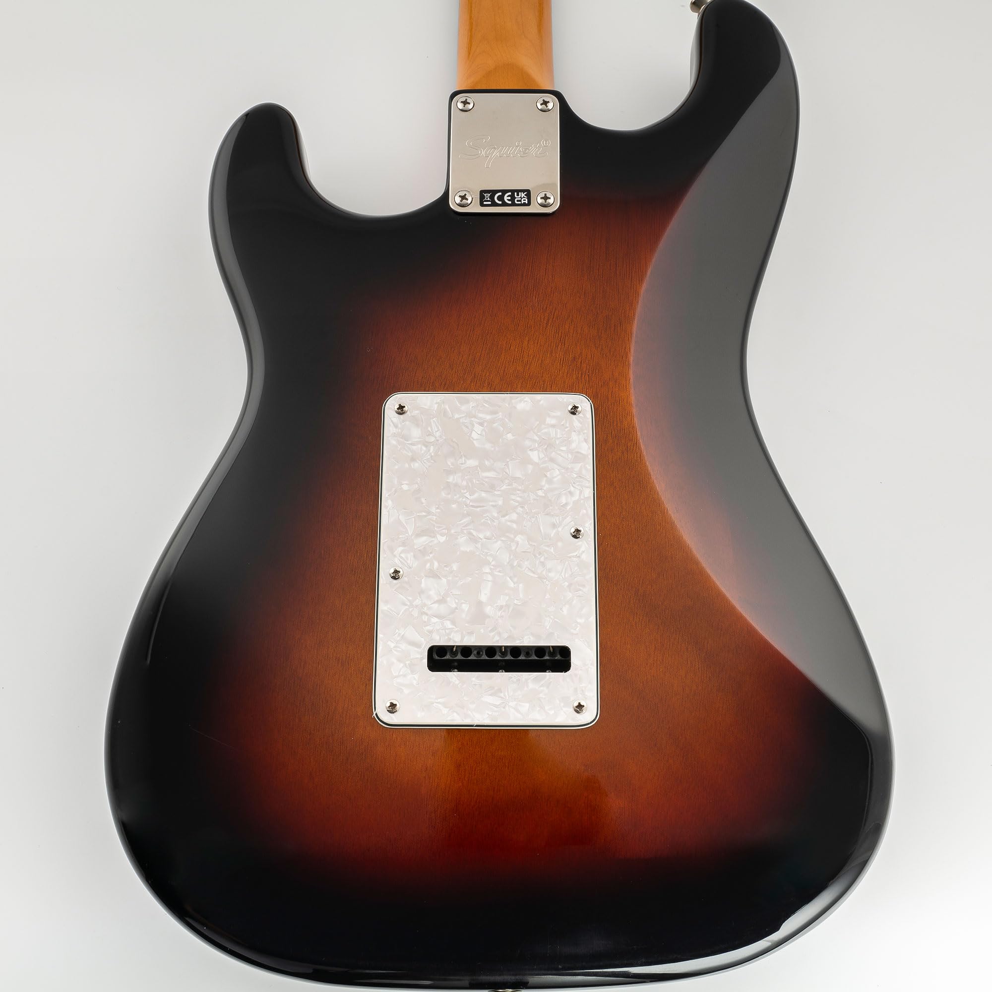 Amazon.co.jp: Musiclily Pro HSS ストラトピックガードとバック