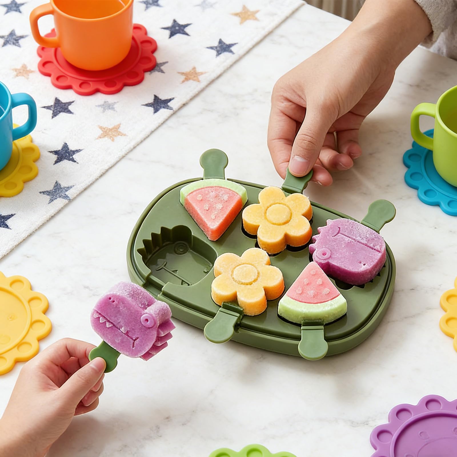 Moldes de Helado para Niños,6 Cavidades, Moldes para Helados de Silicona Reutilizables,Moldes Helados Silicona sin BPA, Fáciles de Desmoldar y Limpiar,para Helados Caseros, Paletas, Polos y Postres