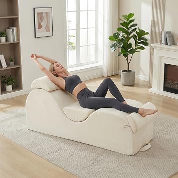 Mjkone Velvet Yoga Chair, Yoga Chaise Lounge Chair Indoor with Side Pockets, Headrest, Waist Cushion, Movable Footrest, Curved Sofa Chair for Relaxation Stretching for Bedroom, Beige