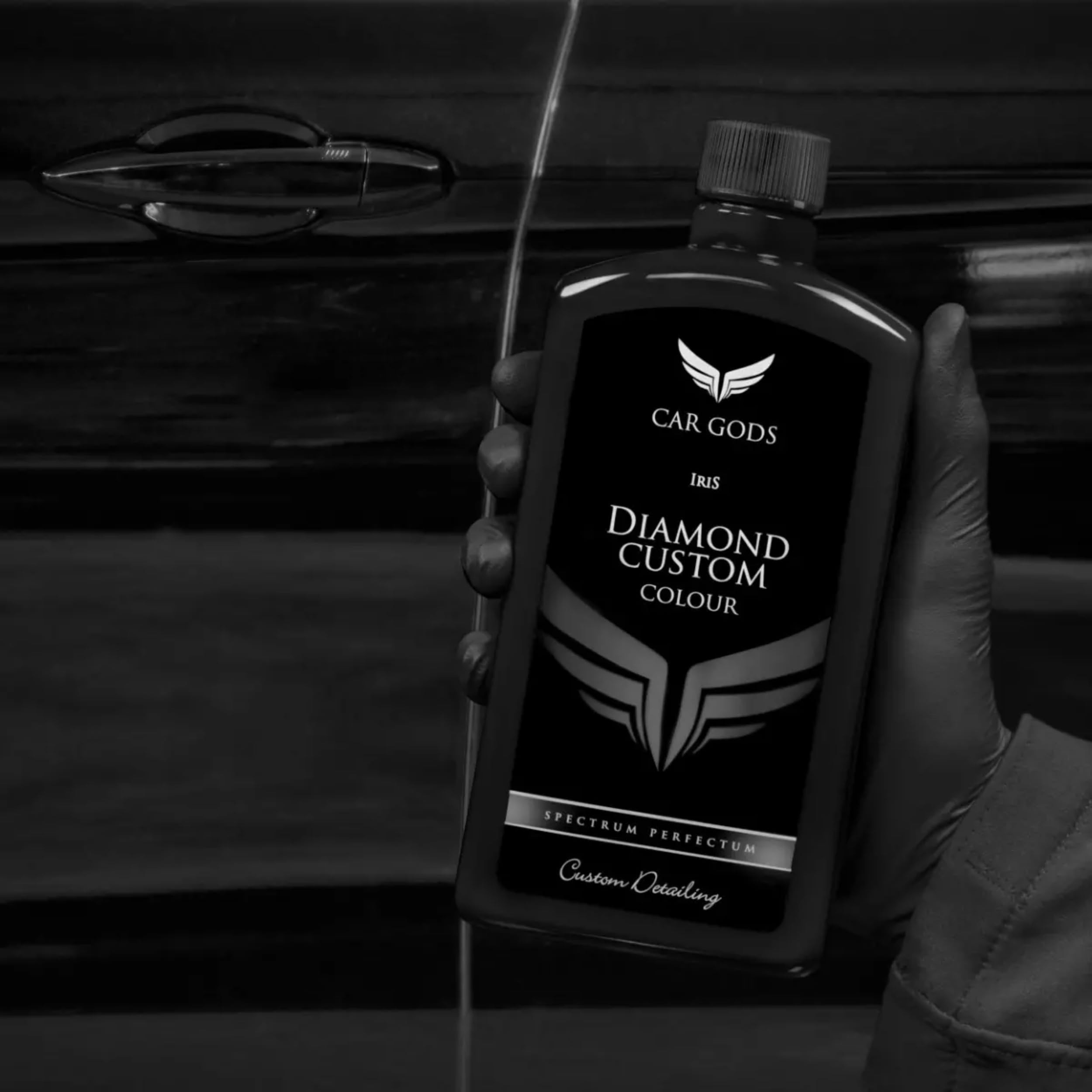 Car Gods Iris, Rénovateur peintures noires, 500ml