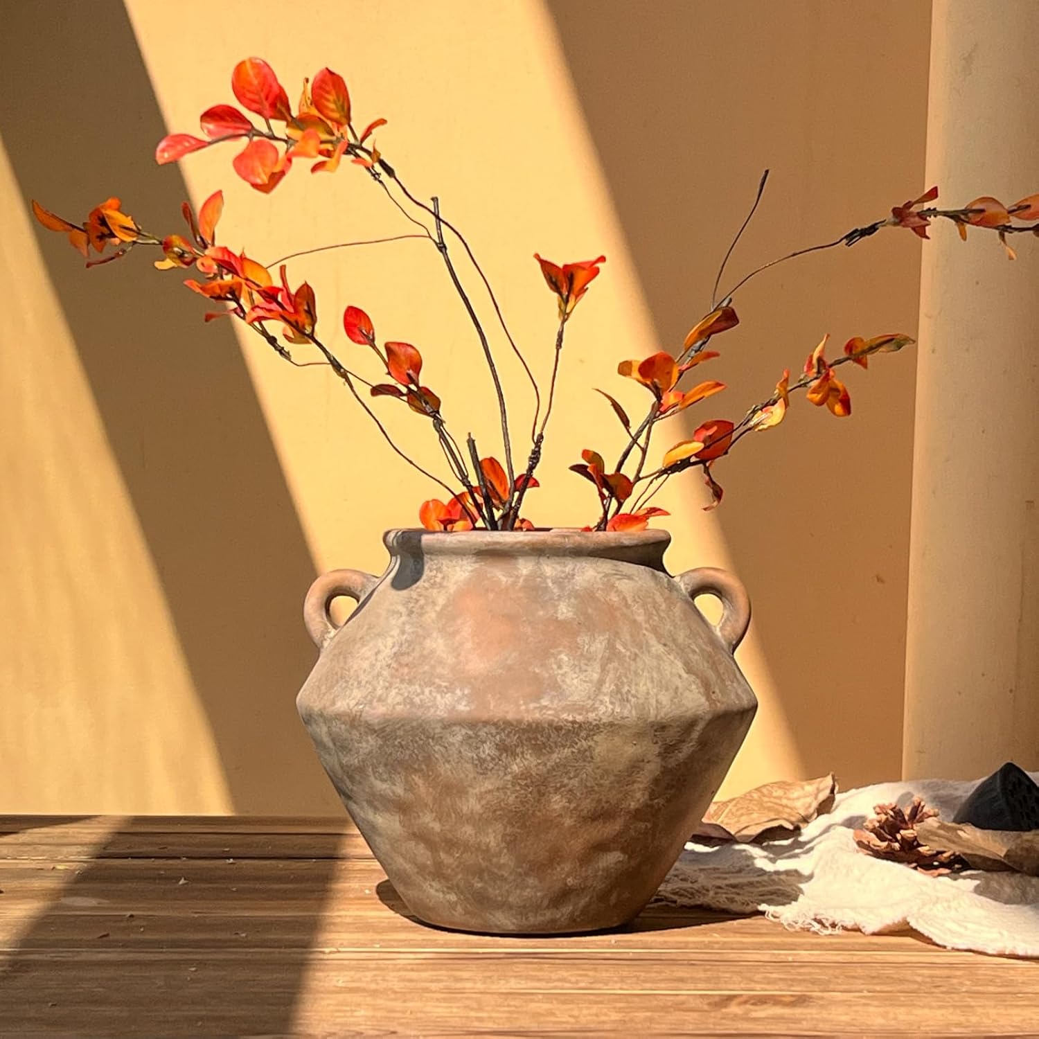 Rustic Ceramic Vase with Handles, 6.14 Inch Vintage Farmhouse Vase for Home Decor, Brown Ceramic Vases for Table Centerpieces, Rustic Flower Vases for Living Room, Mantel Decoration Brown Small