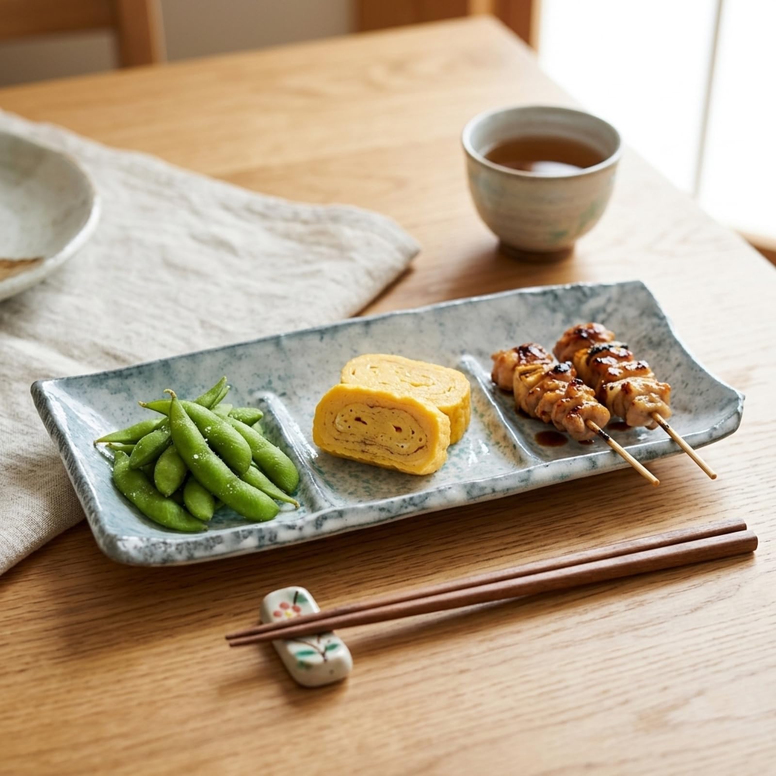 Amazon.co.jp: 萬古焼 青りーぶ 3つ 仕切り皿 プレート 皿 直径約21cm